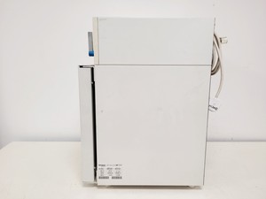 Thumbnail image of Heraeus Instruments Vacutherm VT6025 Vacuum Oven