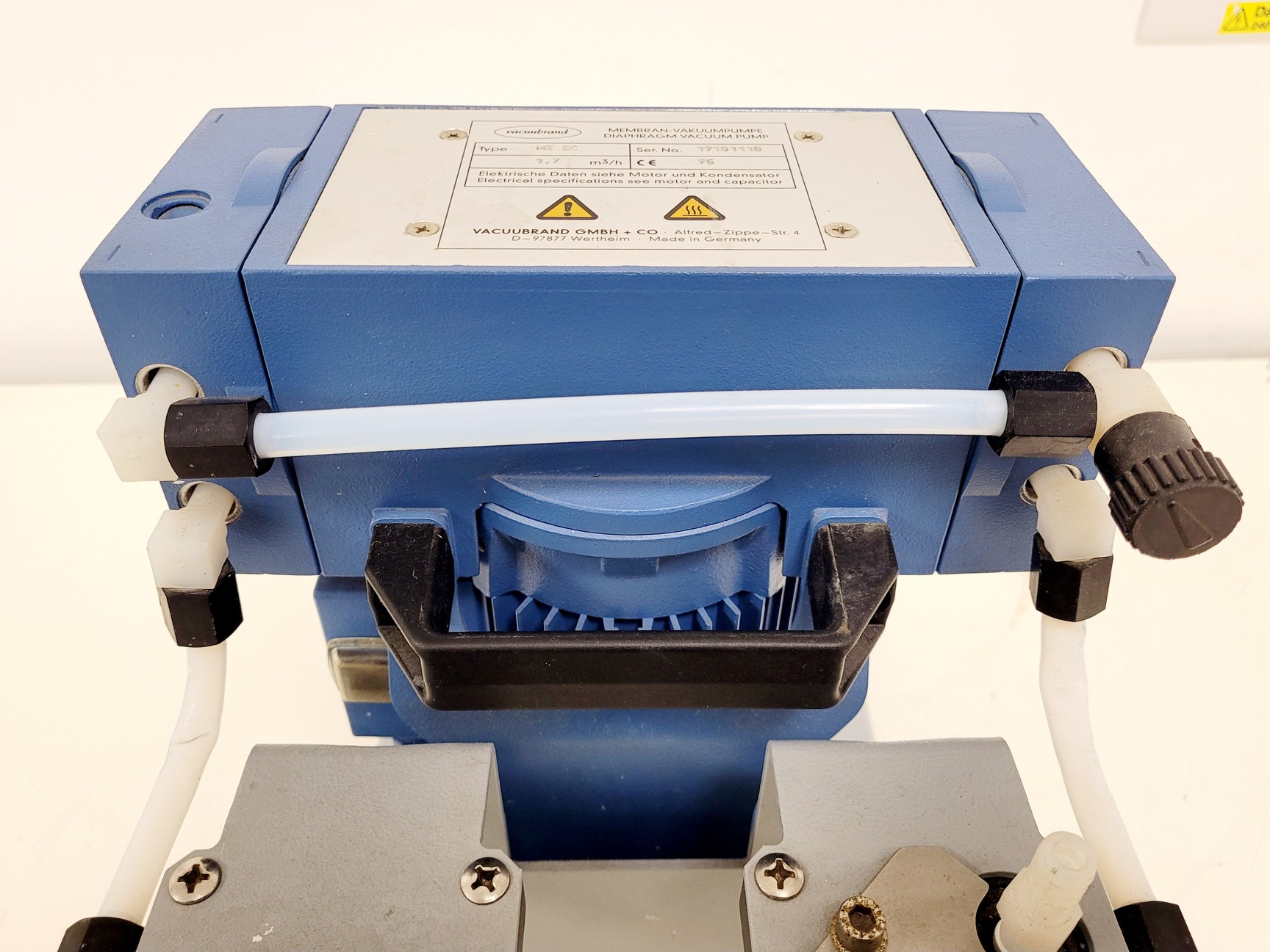 Image of Vacuubrand MZ 2C Diaphragm Vacuum Pump
