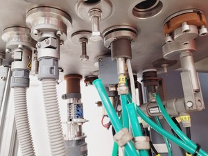 Thumbnail image of Leybold Univex 450 Electron Beam Evaporator System w/ Control Unit 