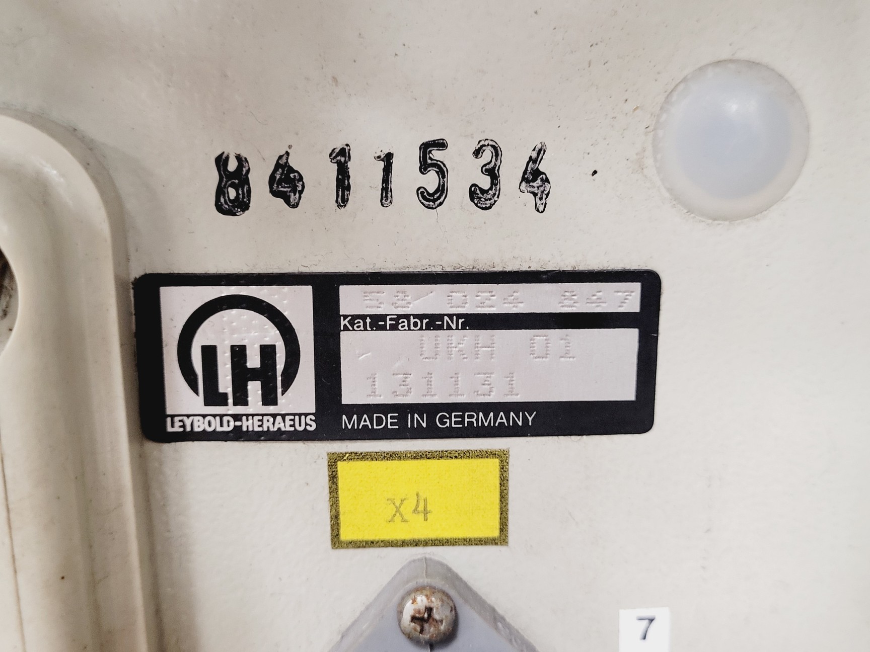 Image of Leybold Univex 450 Electron Beam Evaporator System w/ Control Unit 