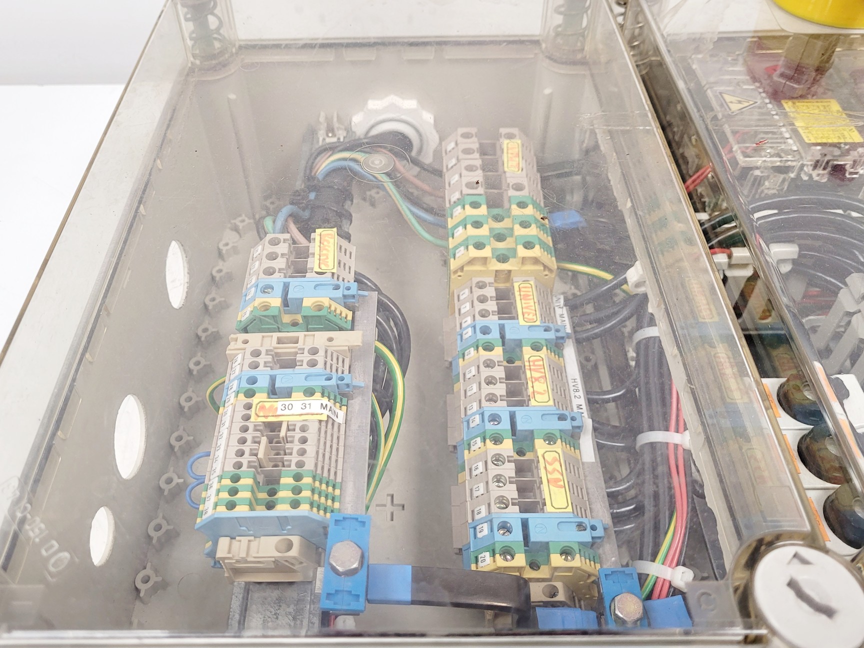 Image of Leybold Univex 450 Electron Beam Evaporator System w/ Control Unit 