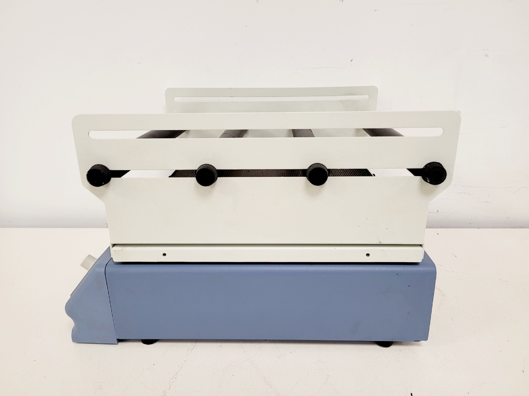 Image of Stuart SSL2 Reciprocating Shaker