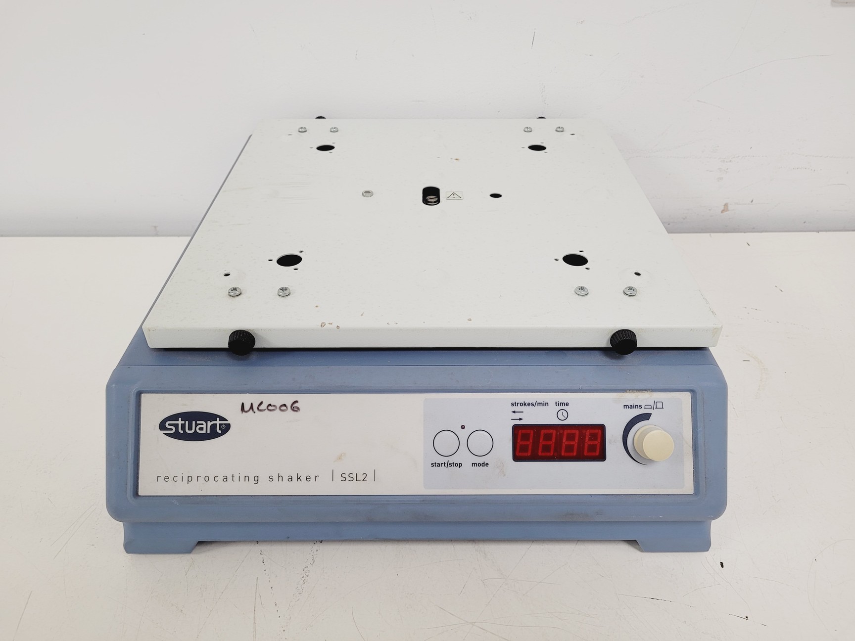 Image of Stuart SSL2 Reciprocating Shaker