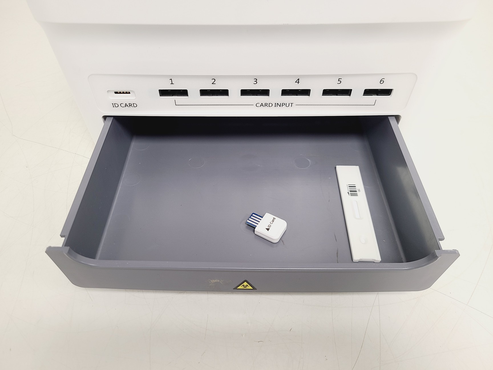 Image of Hangzhou Alltest Flourescence Immunoassay Analyser AFR-400