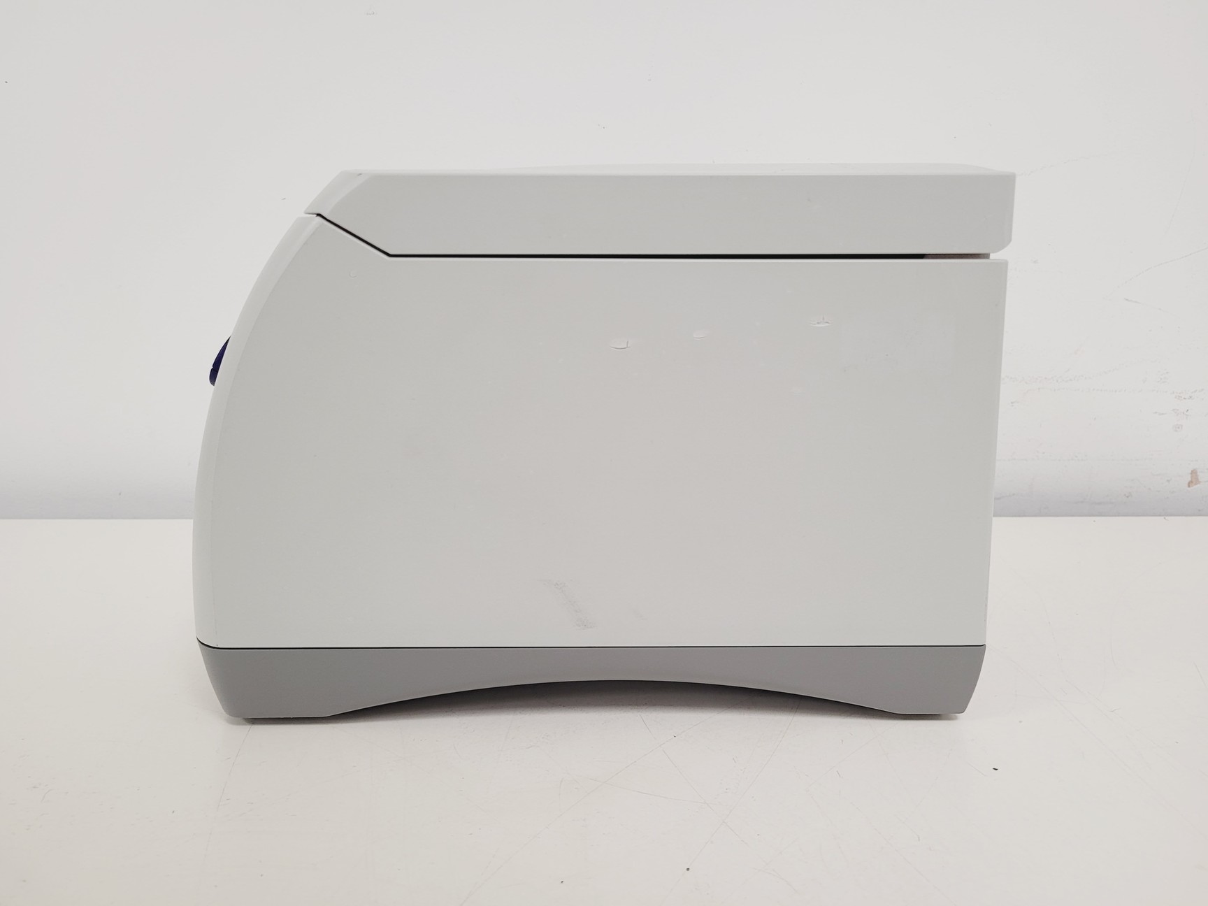 Image of Eppendorf Centrifuge 5418 with Manuals and Accessories