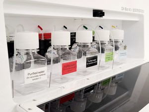 Thumbnail image of Zheda Dixun DX-Blot 45 II Automated Immunoblotting Instrument Lab