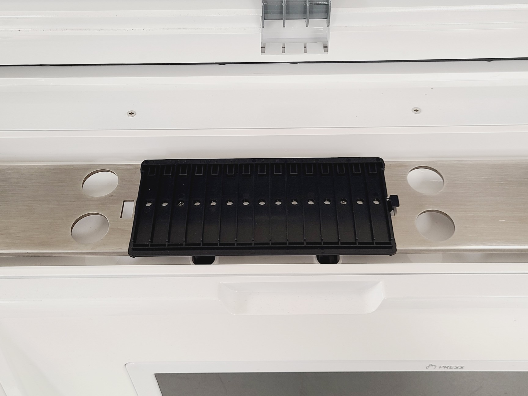 Image of Zheda Dixun DX-Blot 45 II Automated Immunoblotting Instrument Lab