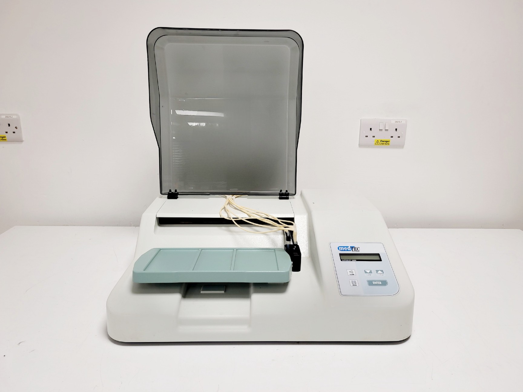 Image of MedTec Autoblot 3000 AB3000H Benchtop Strip Processor
