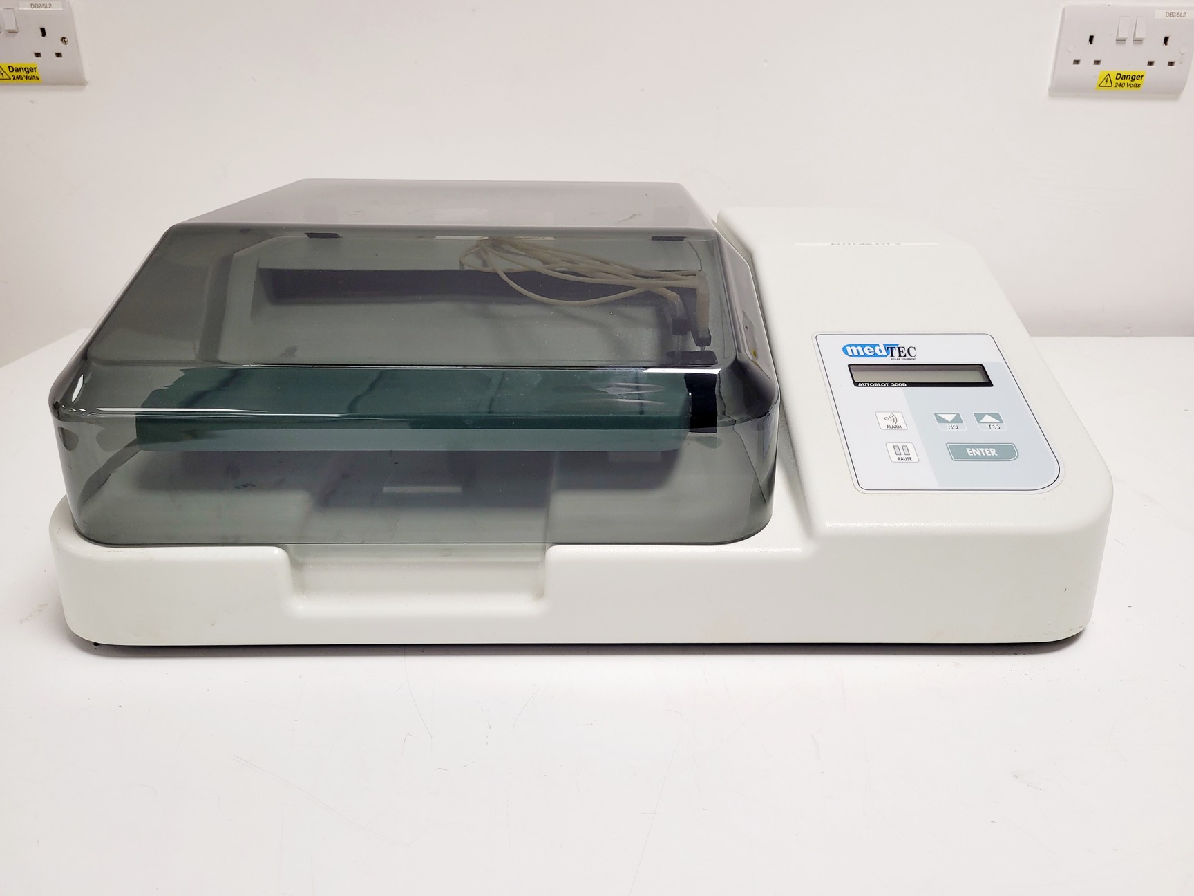 Image of MedTec Autoblot 3000 AB3000H Benchtop Strip Processor