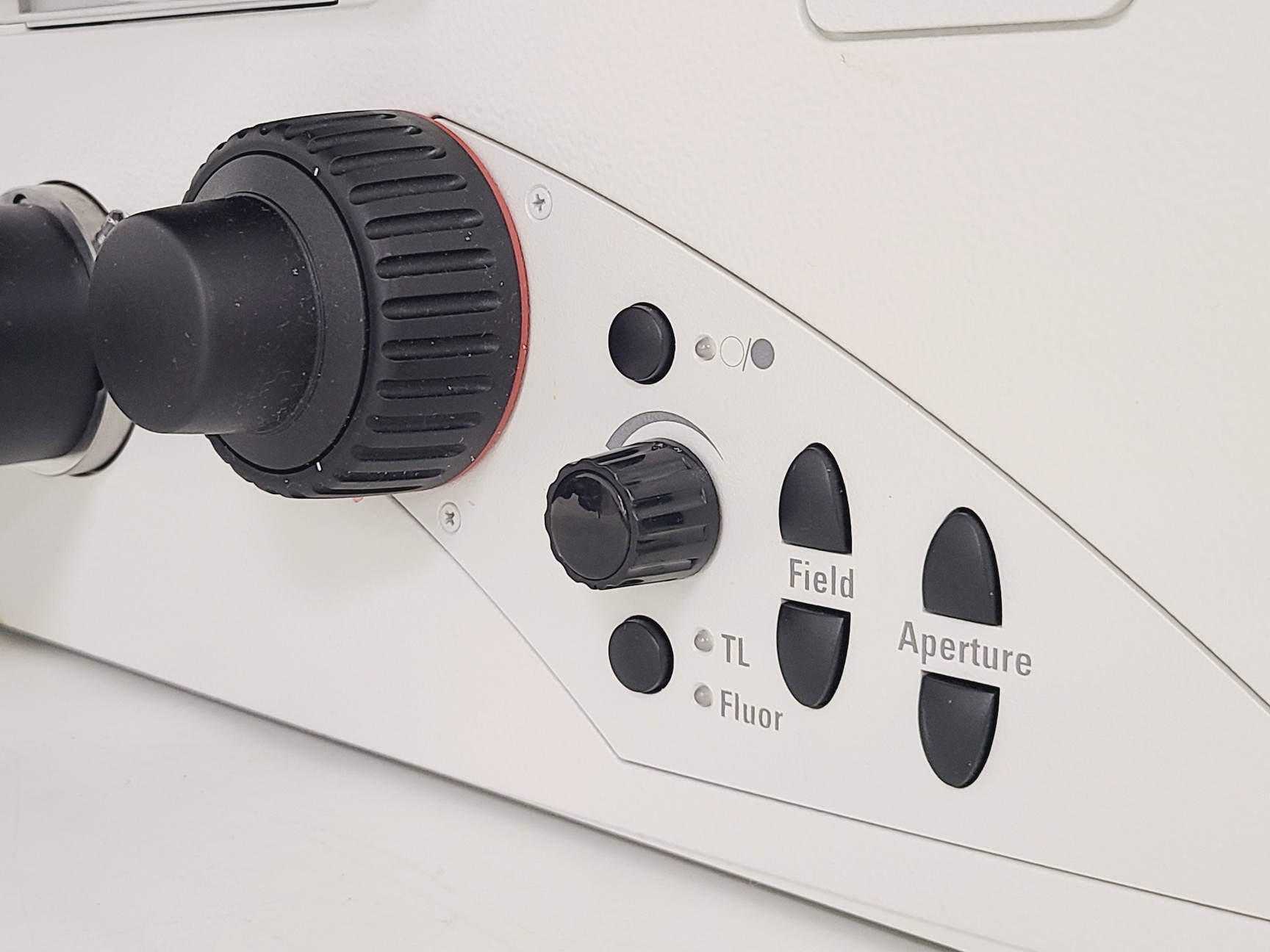 Image of Leica DMi8 Flourescent Microsope w/ CTR Advanced, LED8, DFC9000 GTC & Nexus