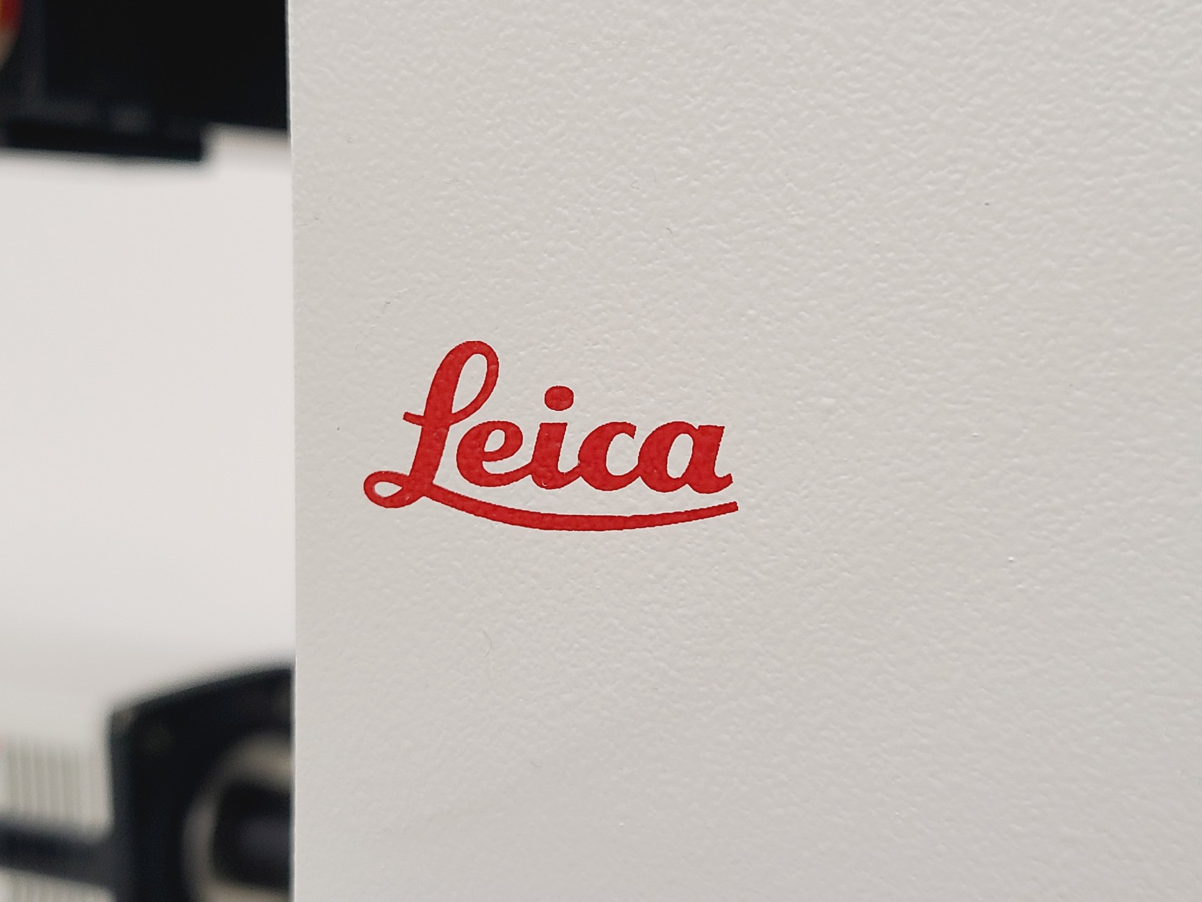 Image of Leica DMi8 Flourescent Microsope w/ CTR Advanced, LED8, DFC9000 GTC & Nexus