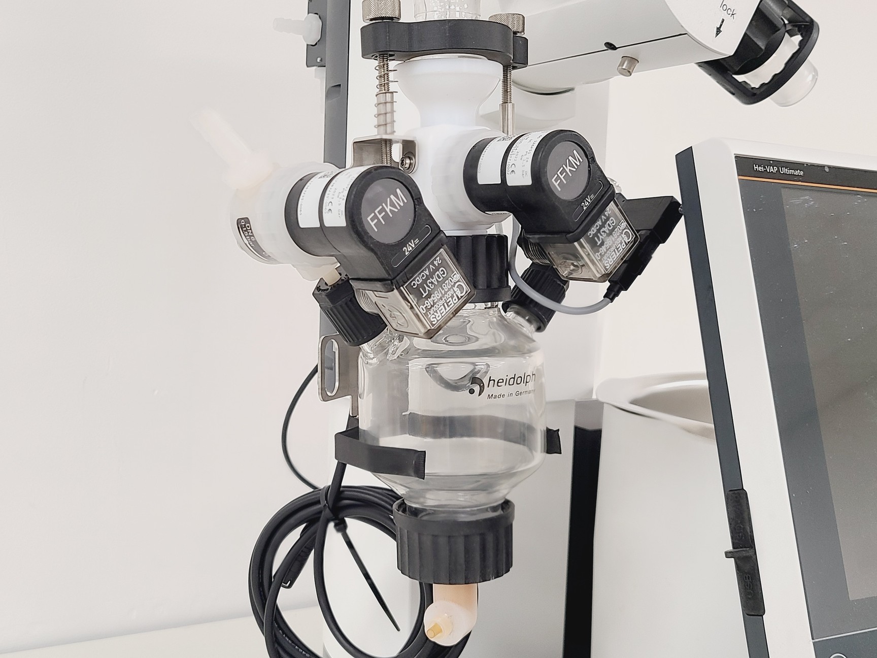 Image of Heidolph Hei-VAP Ultimate Rotary Evaporation System w/ HEI-Chill 600 2023 Lab