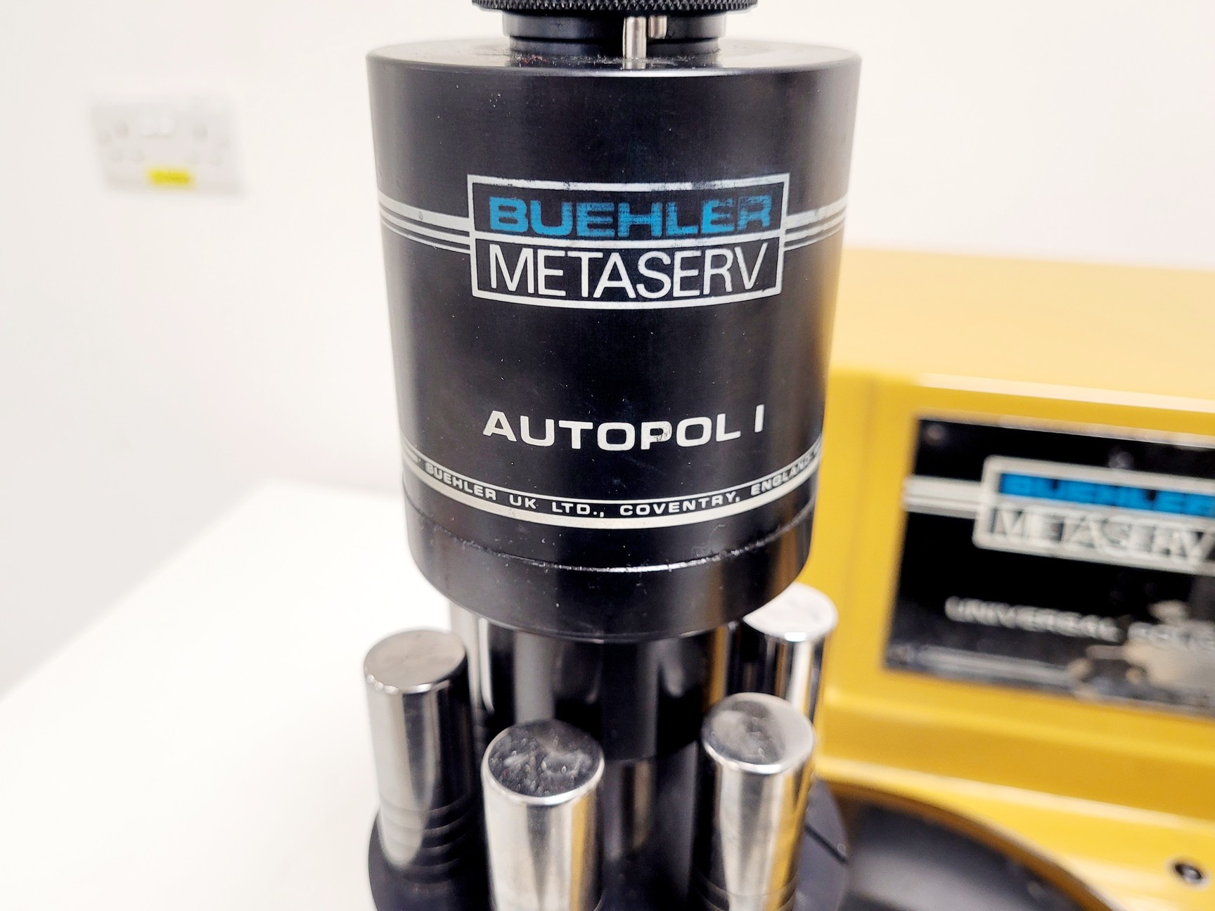 Image of Buehler Metaserv Metallographic Dual Polisher/Grinder 95C.2545.250