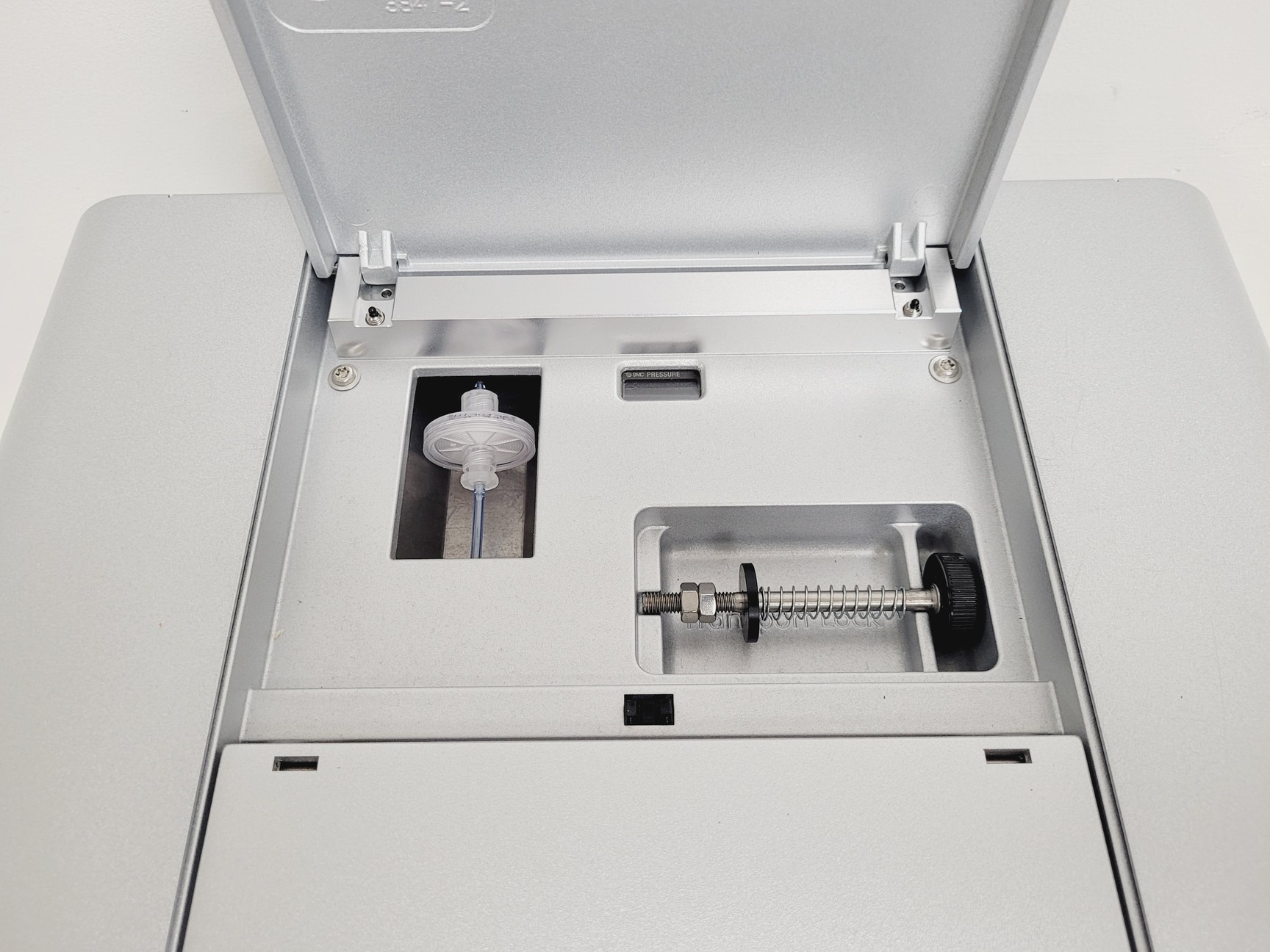 Image of Qiagen QIAxcel Connect Electrophoresis Instrument