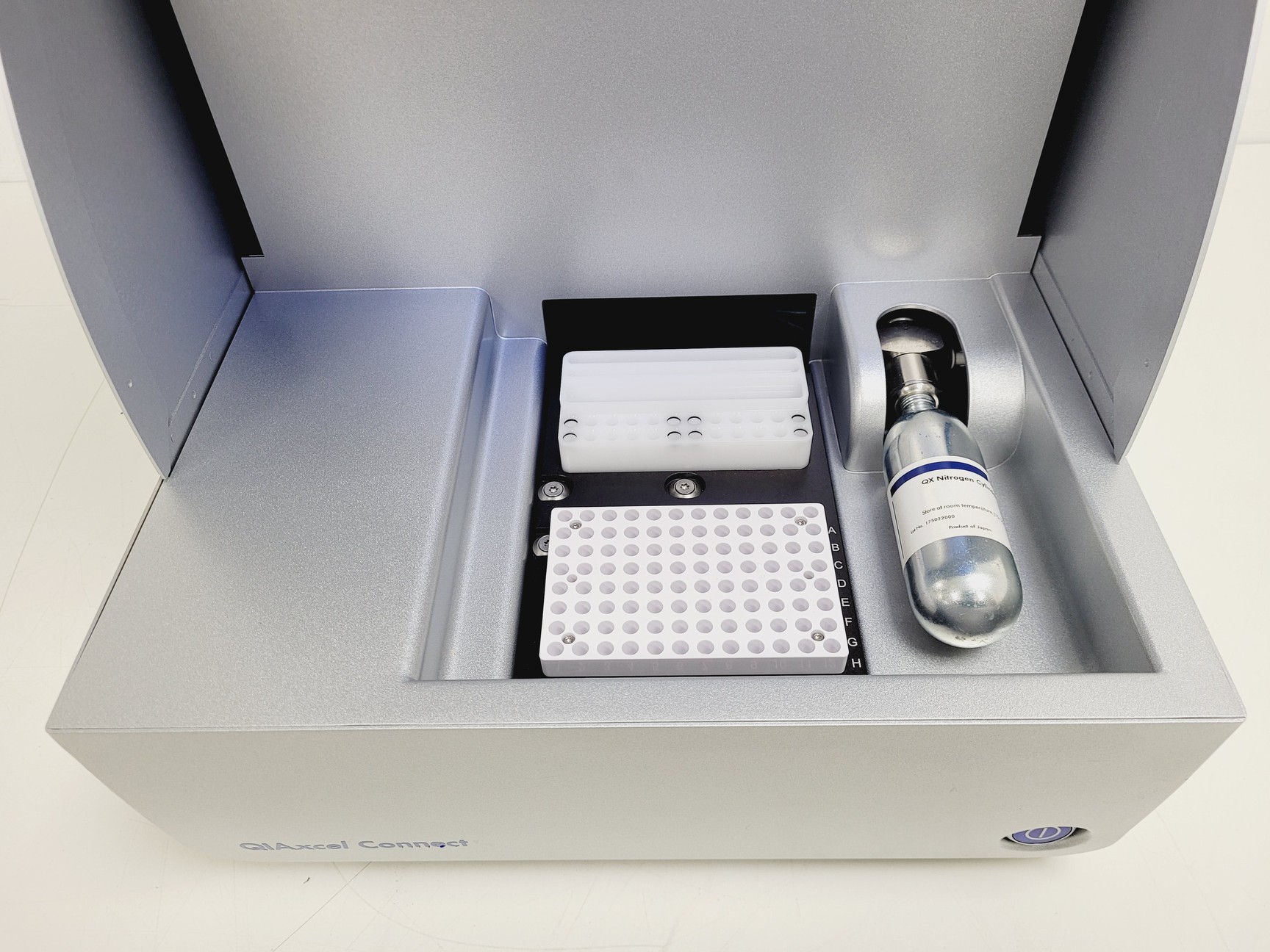 Image of Qiagen QIAxcel Connect Electrophoresis Instrument