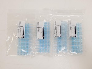Thumbnail image of Qiagen QIAxcel Connect Electrophoresis Instrument