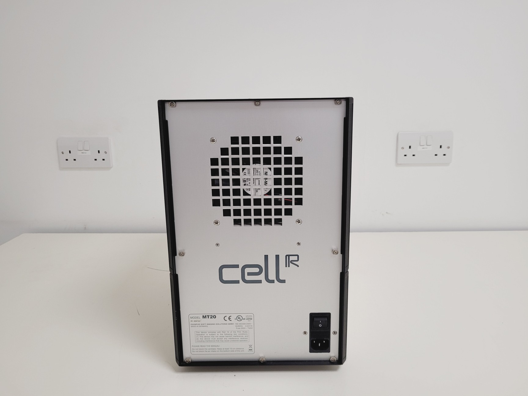 Image of Olympus IX81 with Olympus MT20 Cell IR System