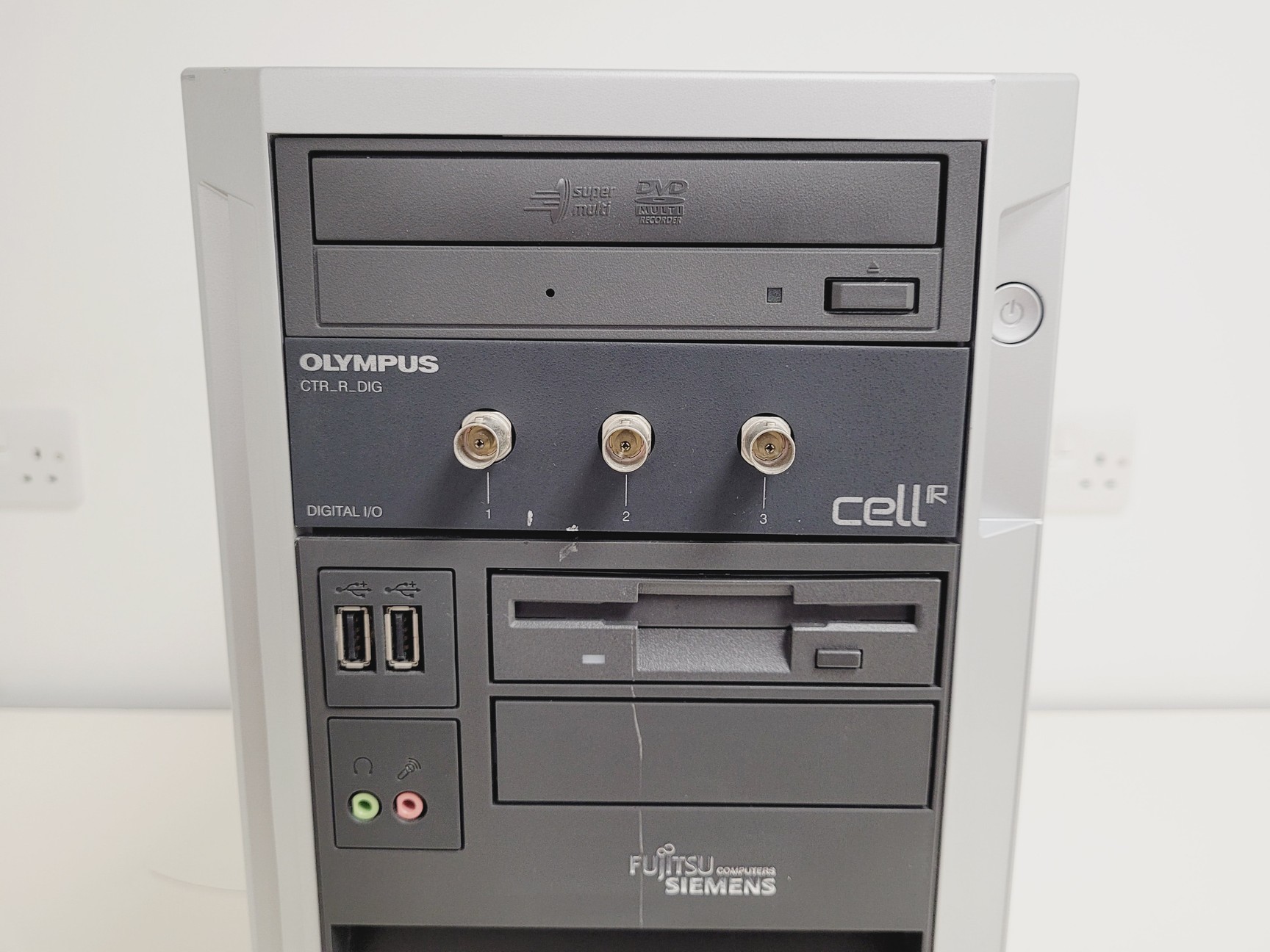 Image of Olympus IX81 with Olympus MT20 Cell IR System