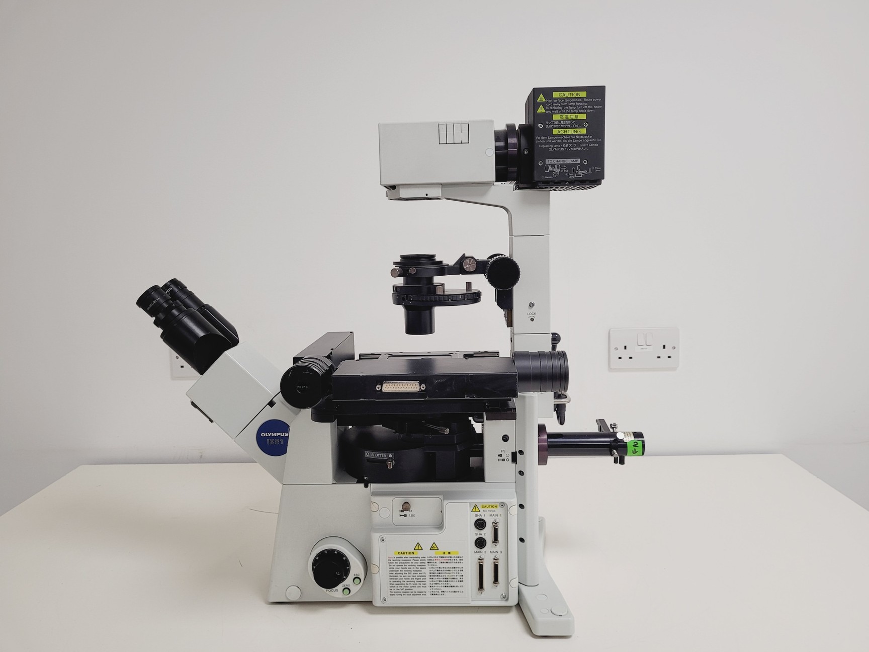 Image of Olympus IX81 with Olympus MT20 Cell IR System