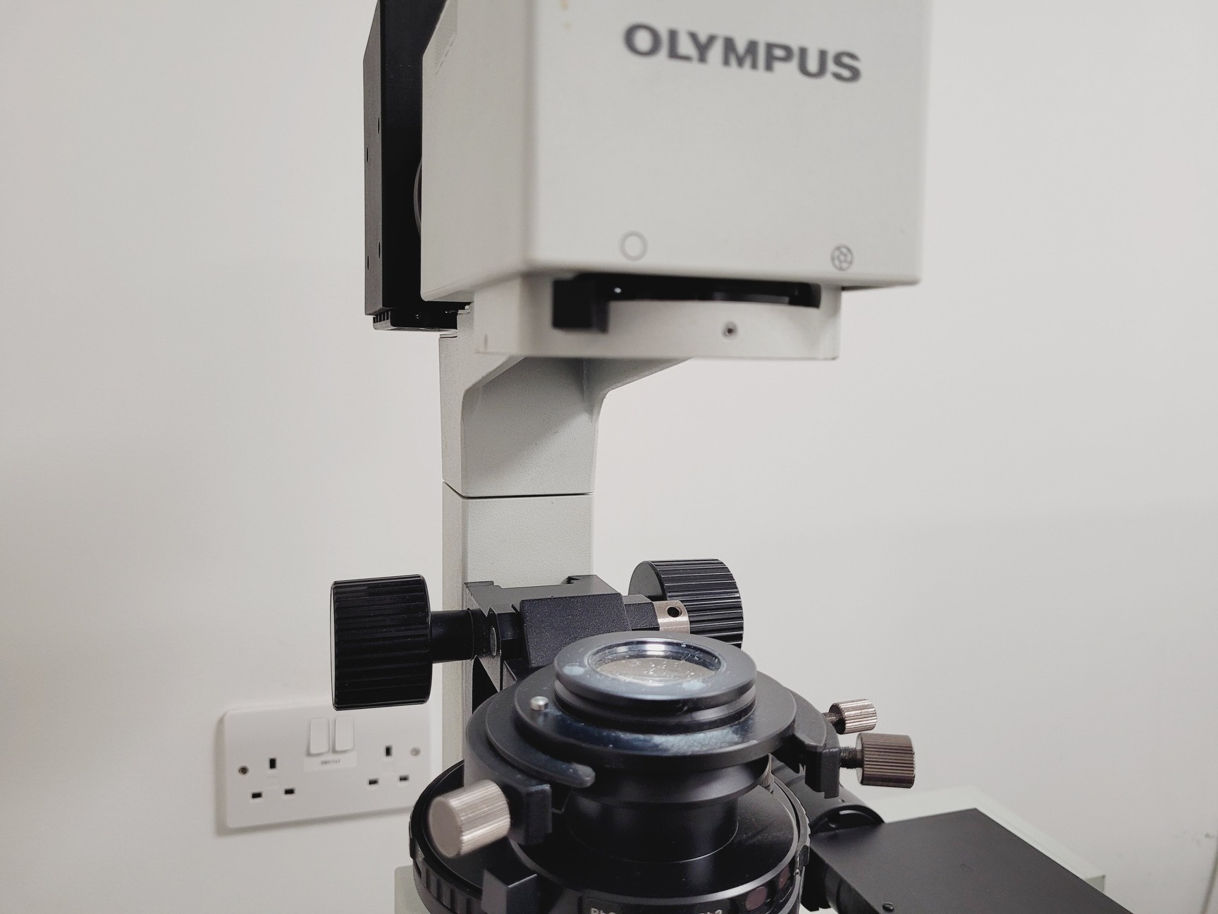 Image of Olympus IX81 with Olympus MT20 Cell IR System