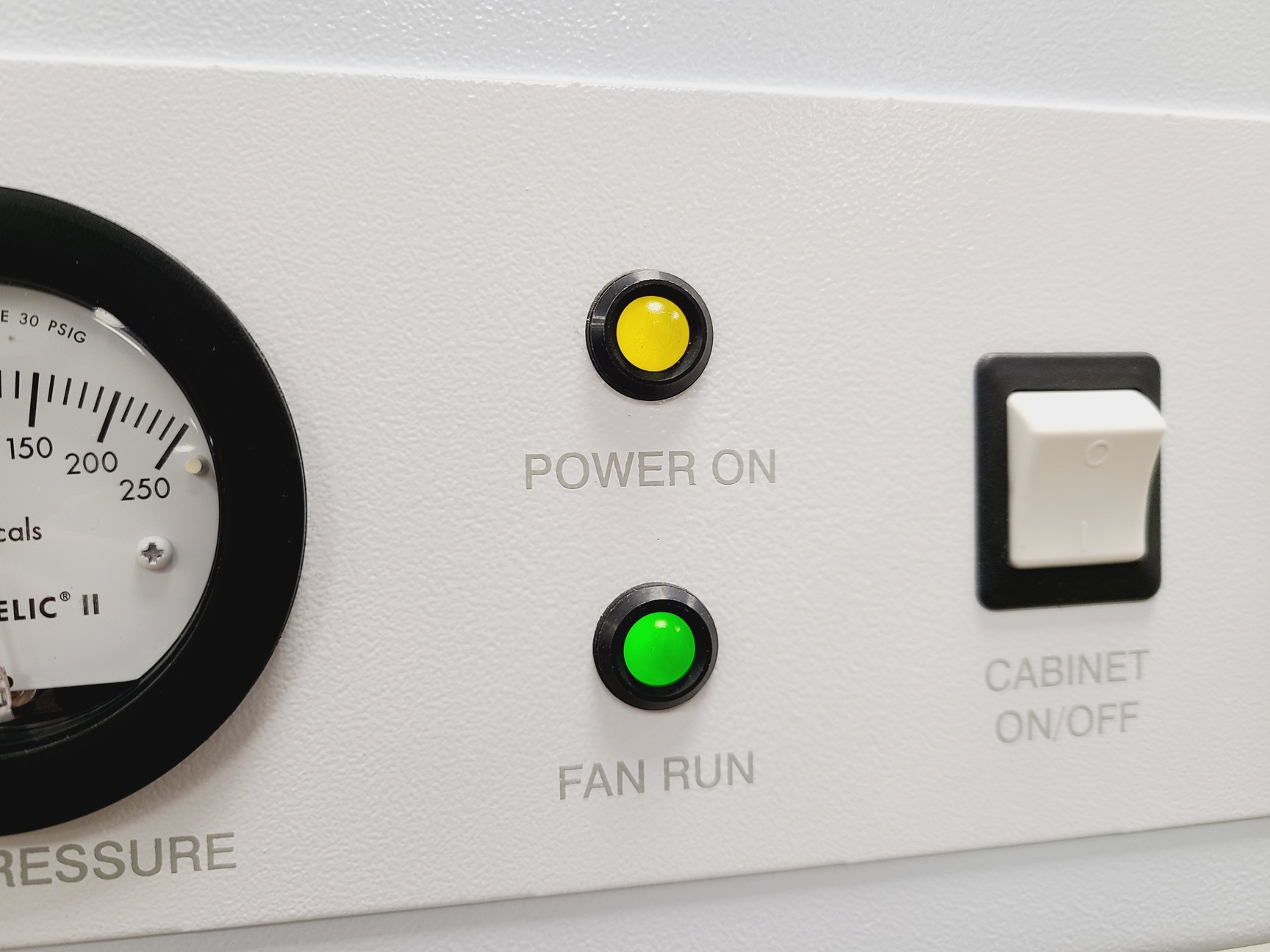 Image of CAS HLF 1200 Horizontal Laminar Flow Cabinet 120x75x130 cm Lab