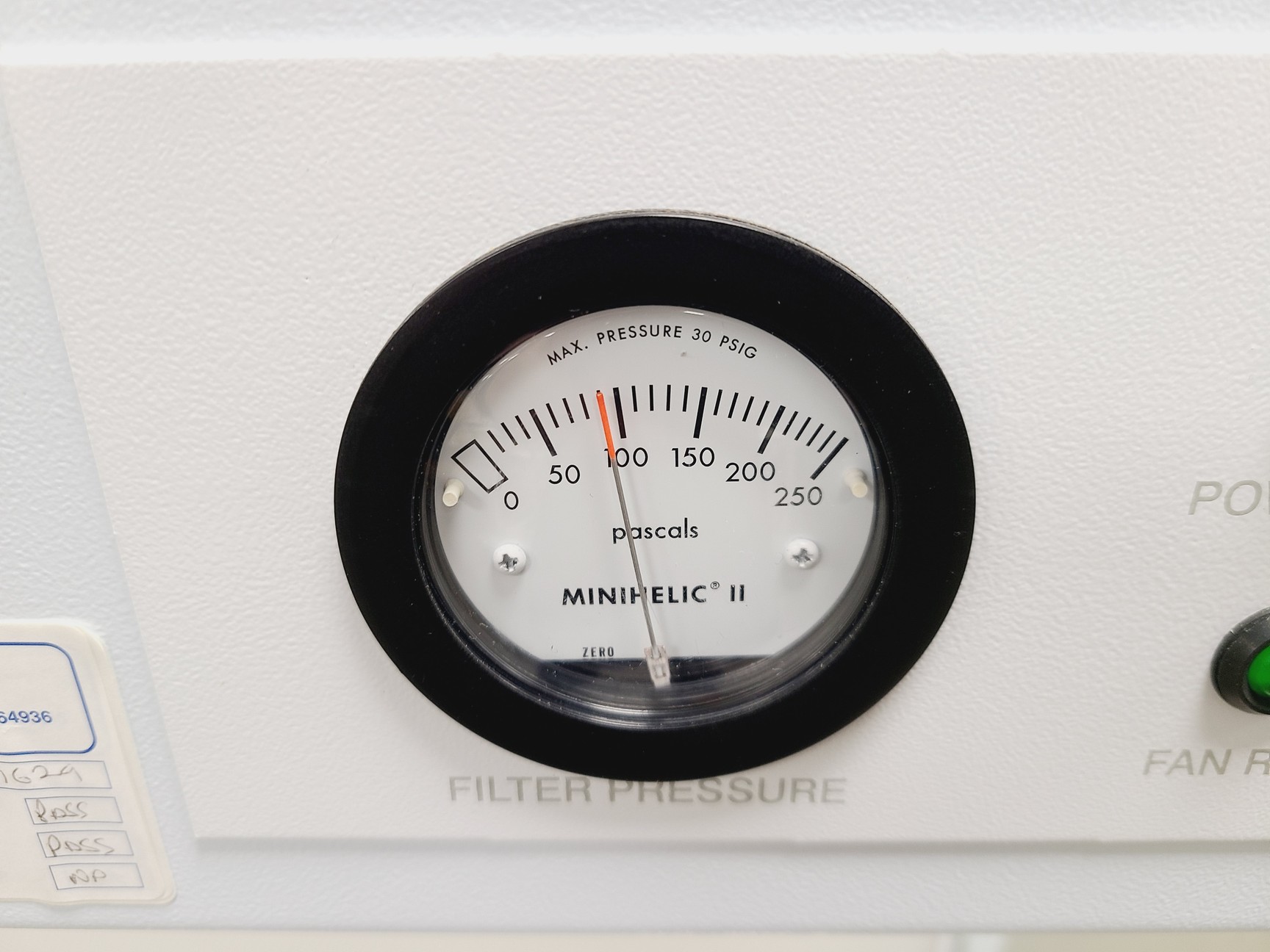 Image of CAS HLF 1200 Horizontal Laminar Flow Cabinet 120x75x130 cm Lab