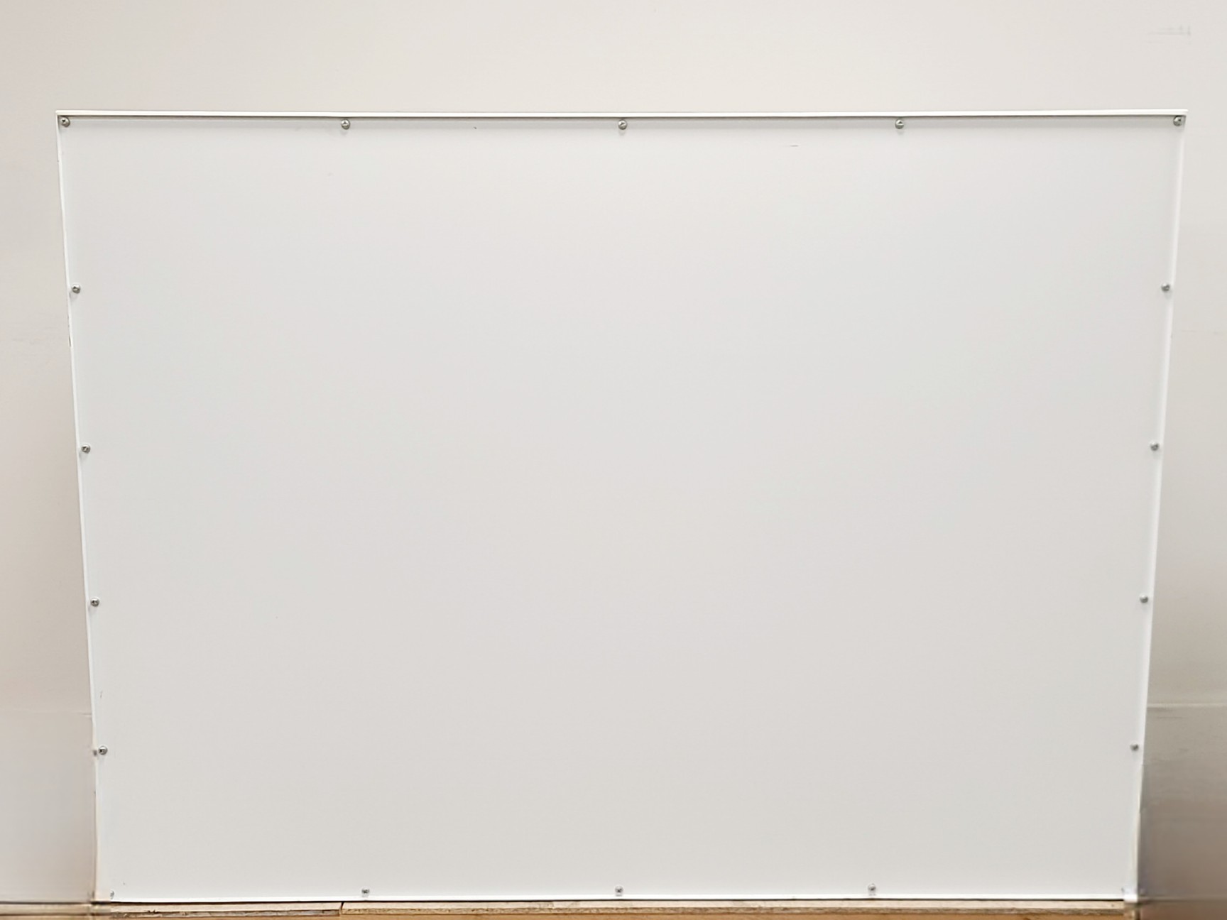 Image of Bigneat HLFP 1.5 Horizontal Laminar Flow Cabinet 150x76x116 cm Lab