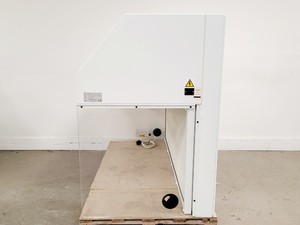 Thumbnail image of Bigneat HLFP 1.5 Horizontal Laminar Flow Cabinet 150x76x116 cm Lab