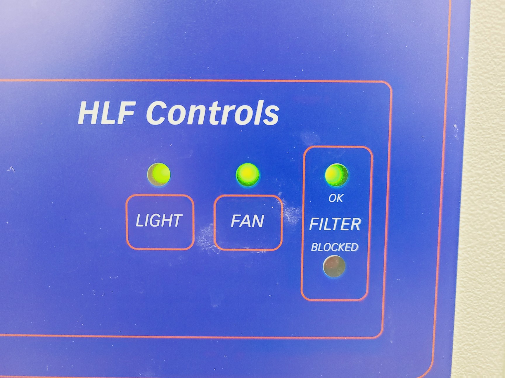 Image of Bigneat HLFP 1.5 Horizontal Laminar Flow Cabinet 150x76x116 cm Lab