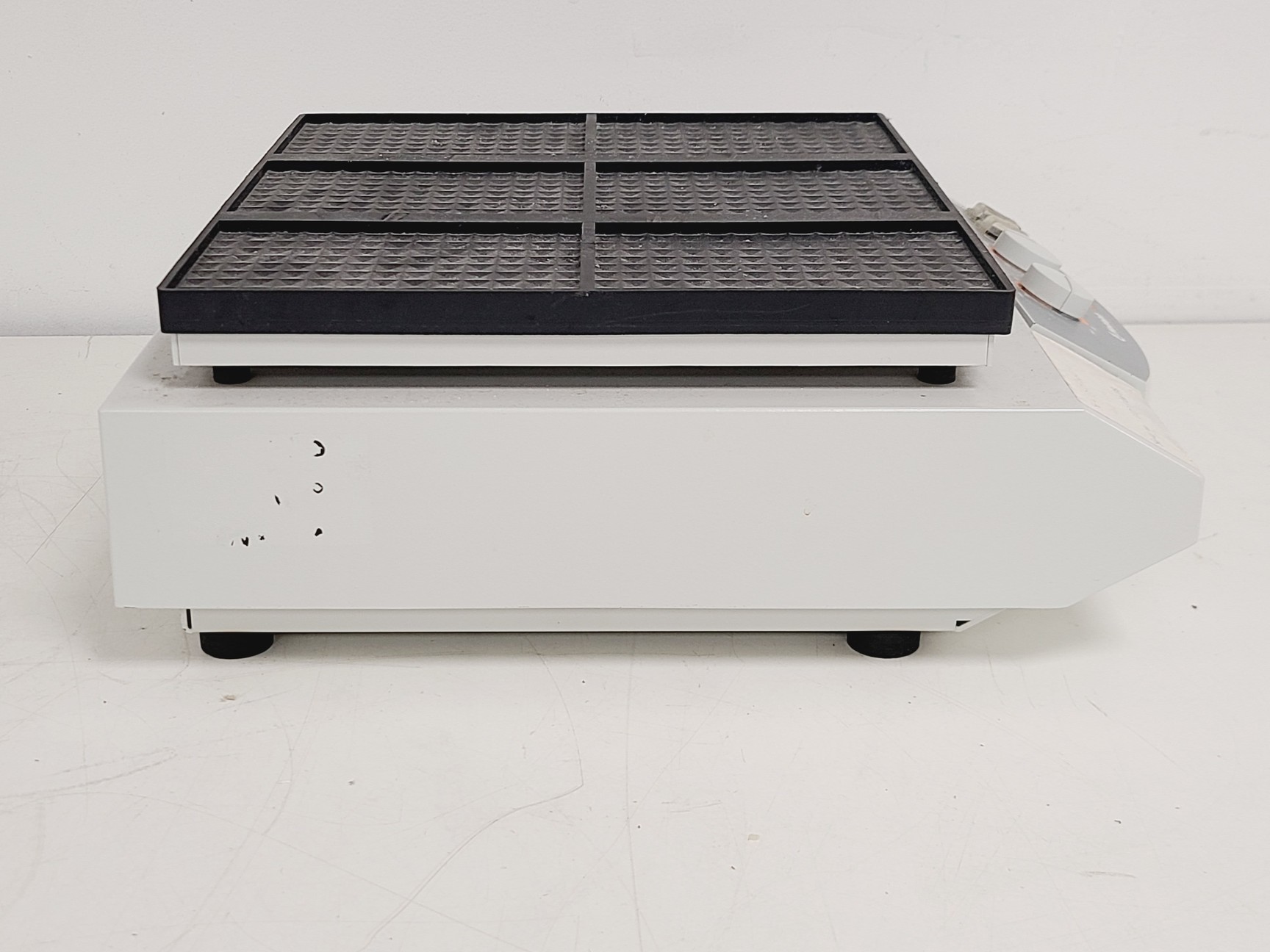 Image of Heidolph Titramax 1000 Benchtop Microplate Shaker