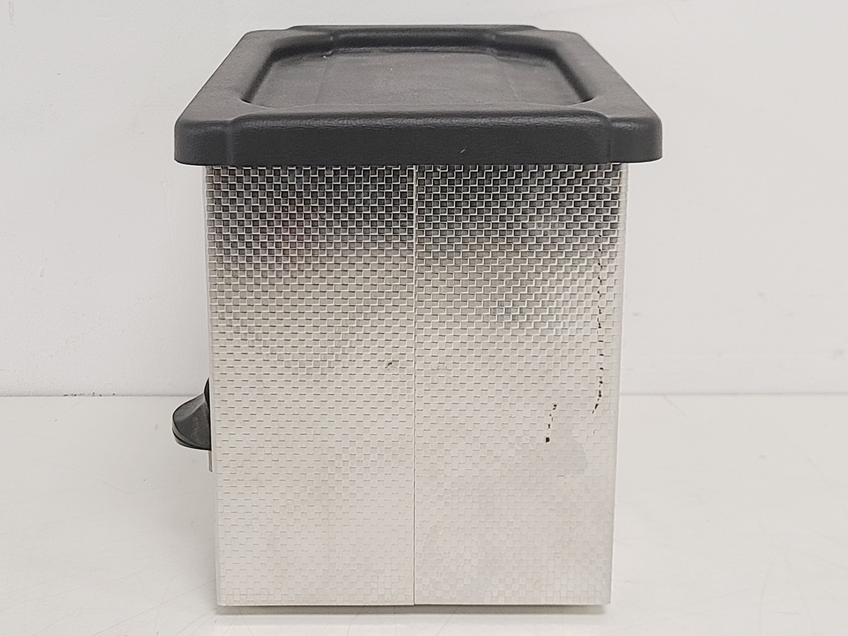 Image of Ultrawave U300H Ultrasonic Water Bath 2.5 Litre 