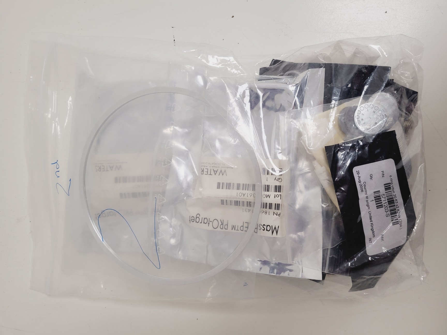 Image of Micromass Maldi Micro MX with Mass Lynx software