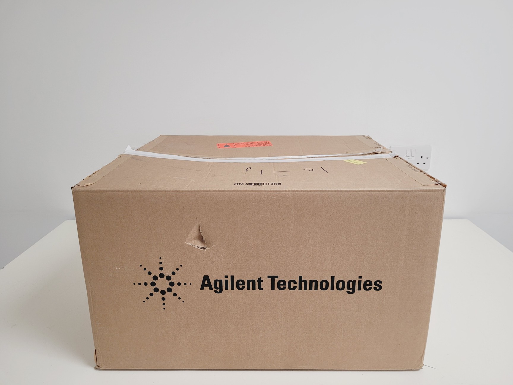 Image of Micromass Maldi Micro MX with Mass Lynx software