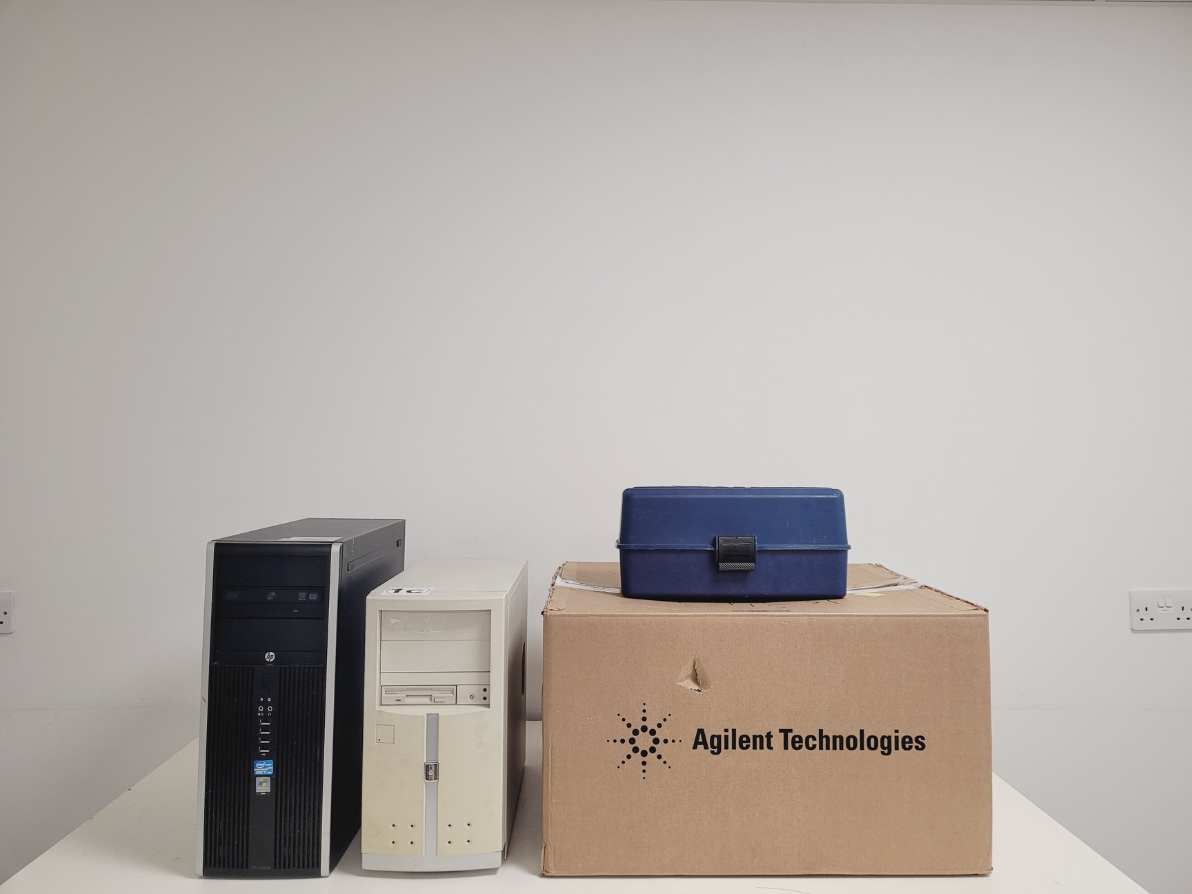 Image of Micromass Maldi Micro MX with Mass Lynx software