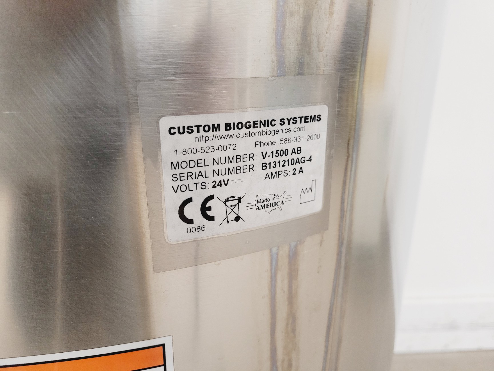 Image of CBS Isolthermal V1500-AB Series LN2 Cryo-Storage Vessel