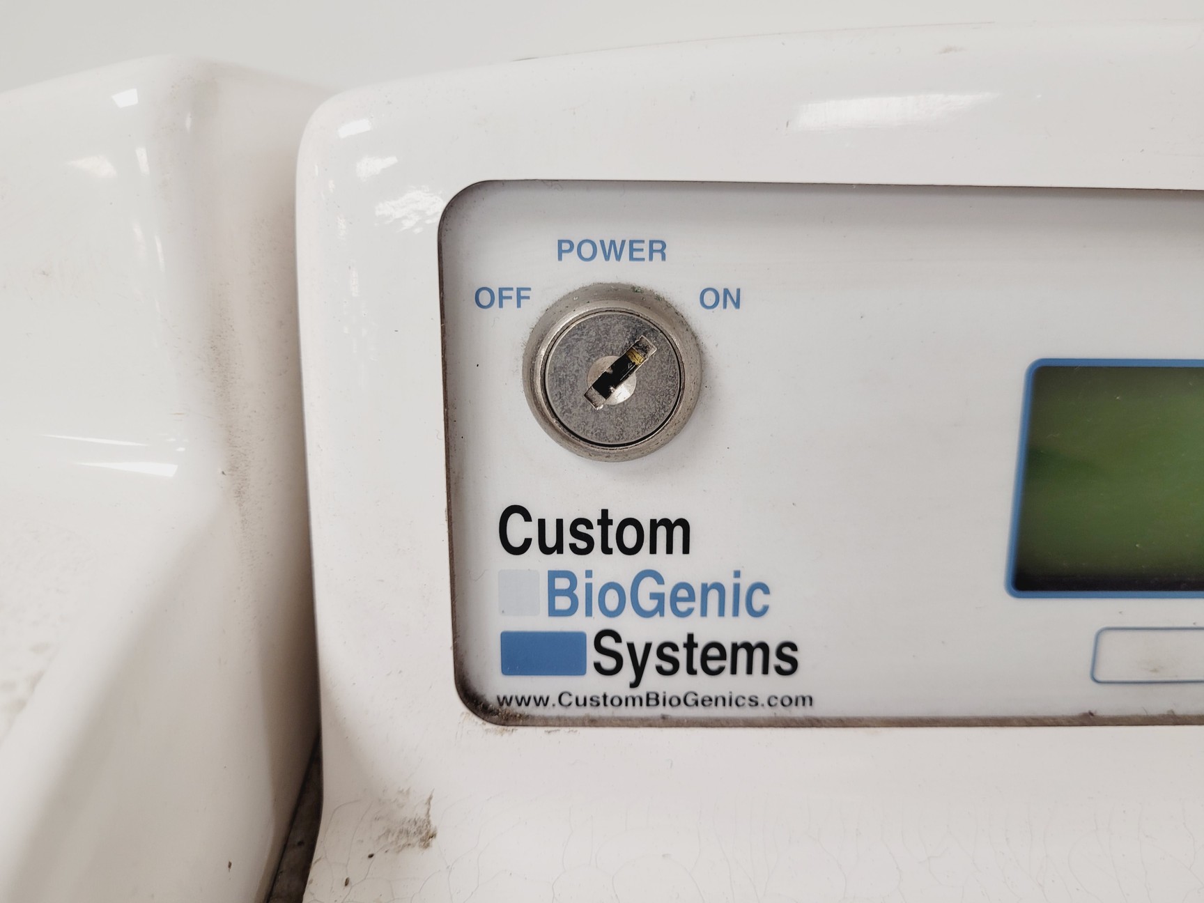 Image of CBS Isolthermal V1500-AB Series LN2 Cryo-Storage Vessel