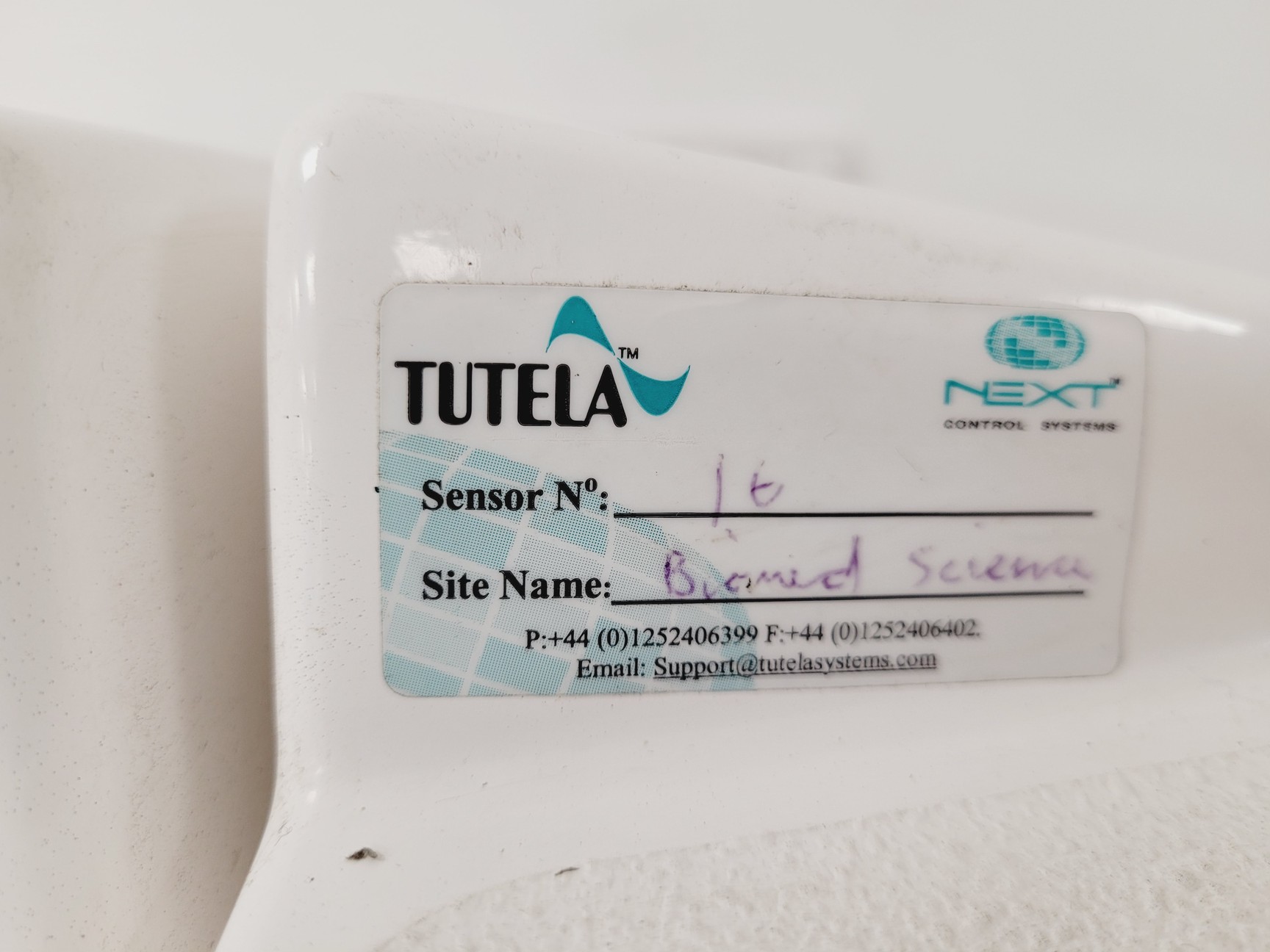 Image of CBS Isolthermal V1500-AB Series LN2 Cryo-Storage Vessel