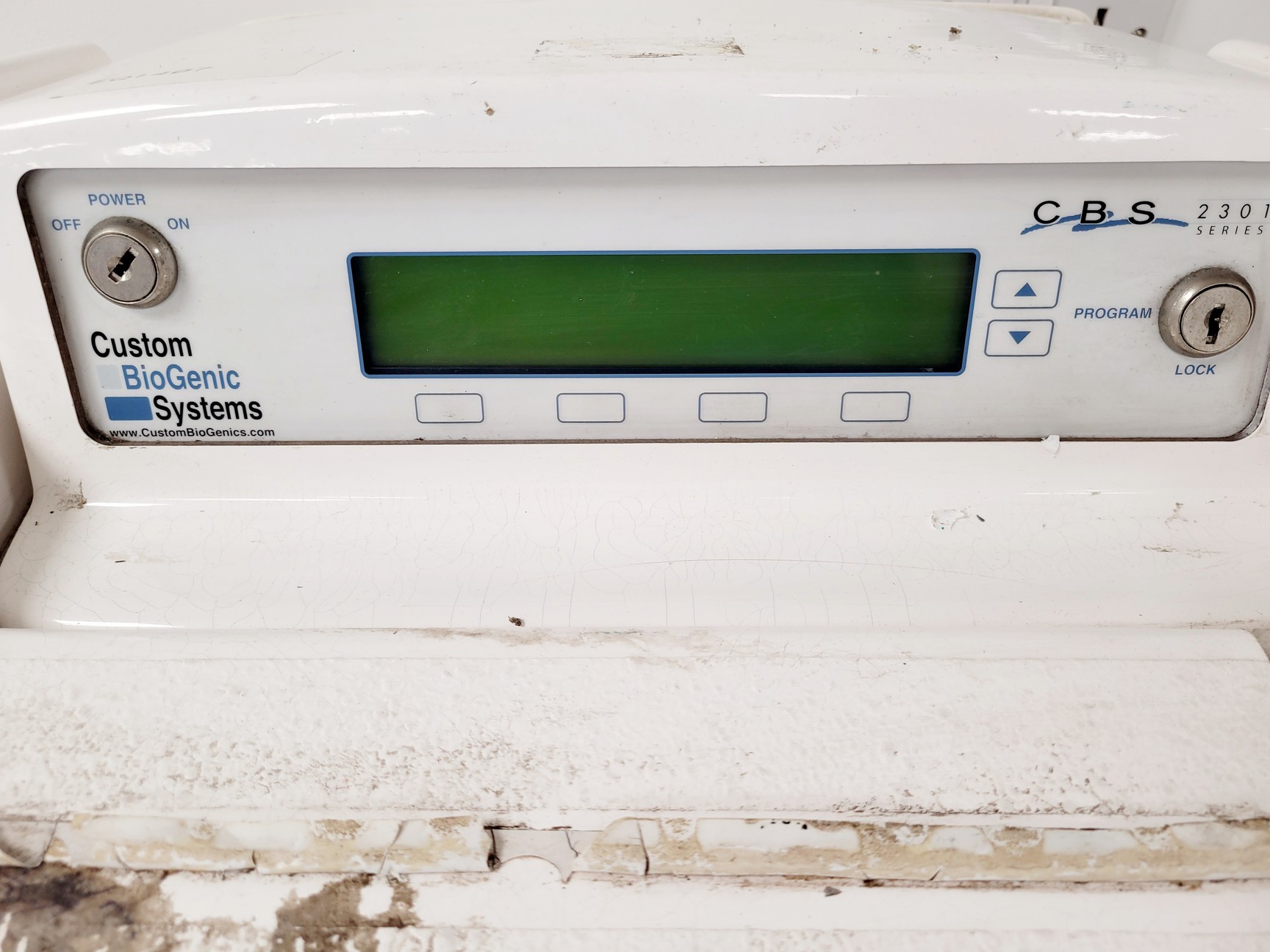 Image of CBS Isolthermal V1500-AB Series LN2 Cryo-Storage Vessel