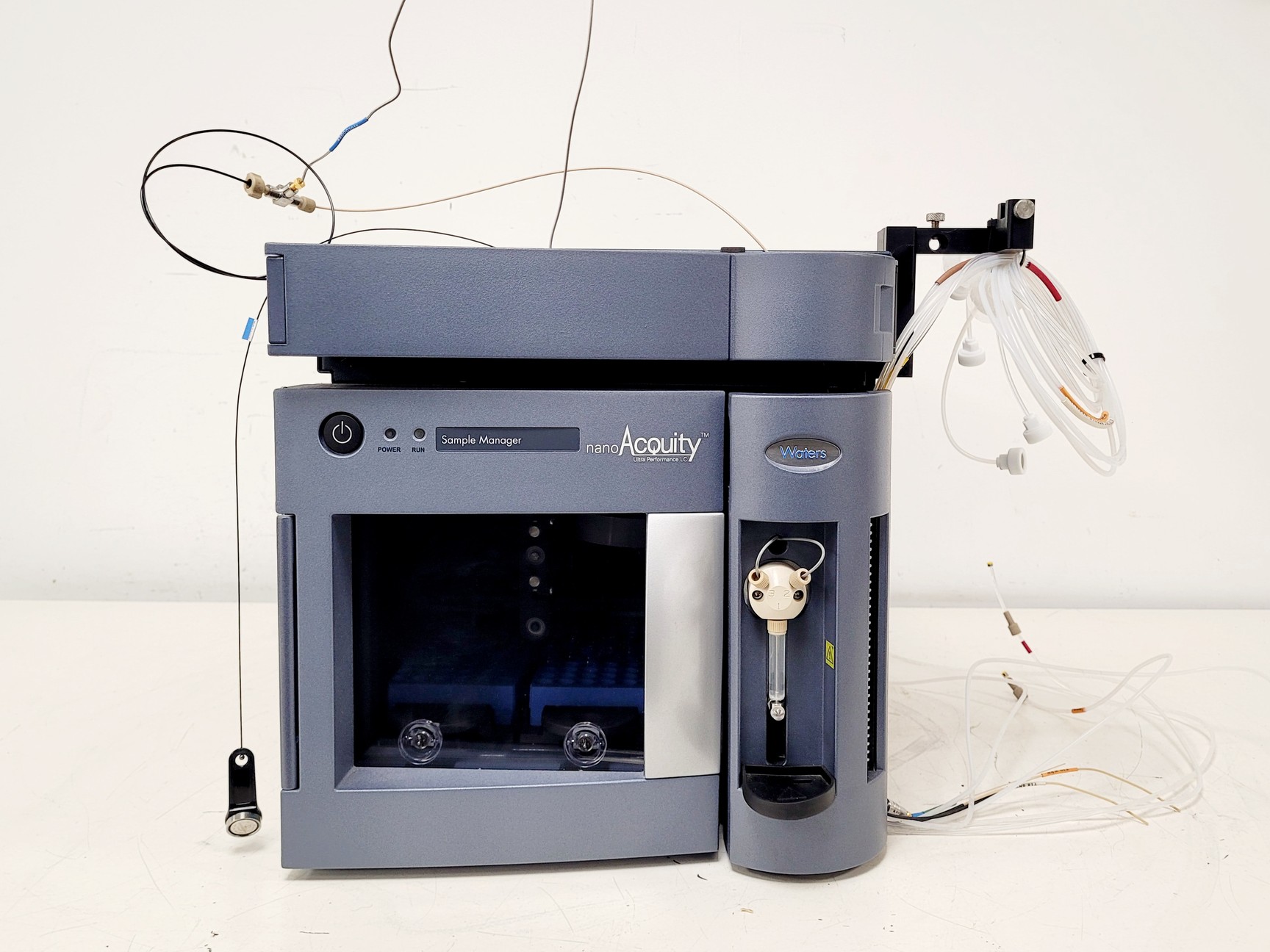 Uplc Altus Sampling Module Waters nanoACQUITY UPLC Sample Manager & Binary Solvent Manager Lab