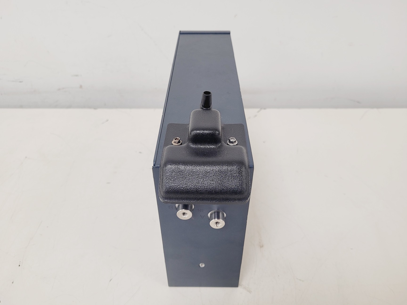 Image of Waters nanoACQUITY UPLC Sample Manager Chromatography Lab