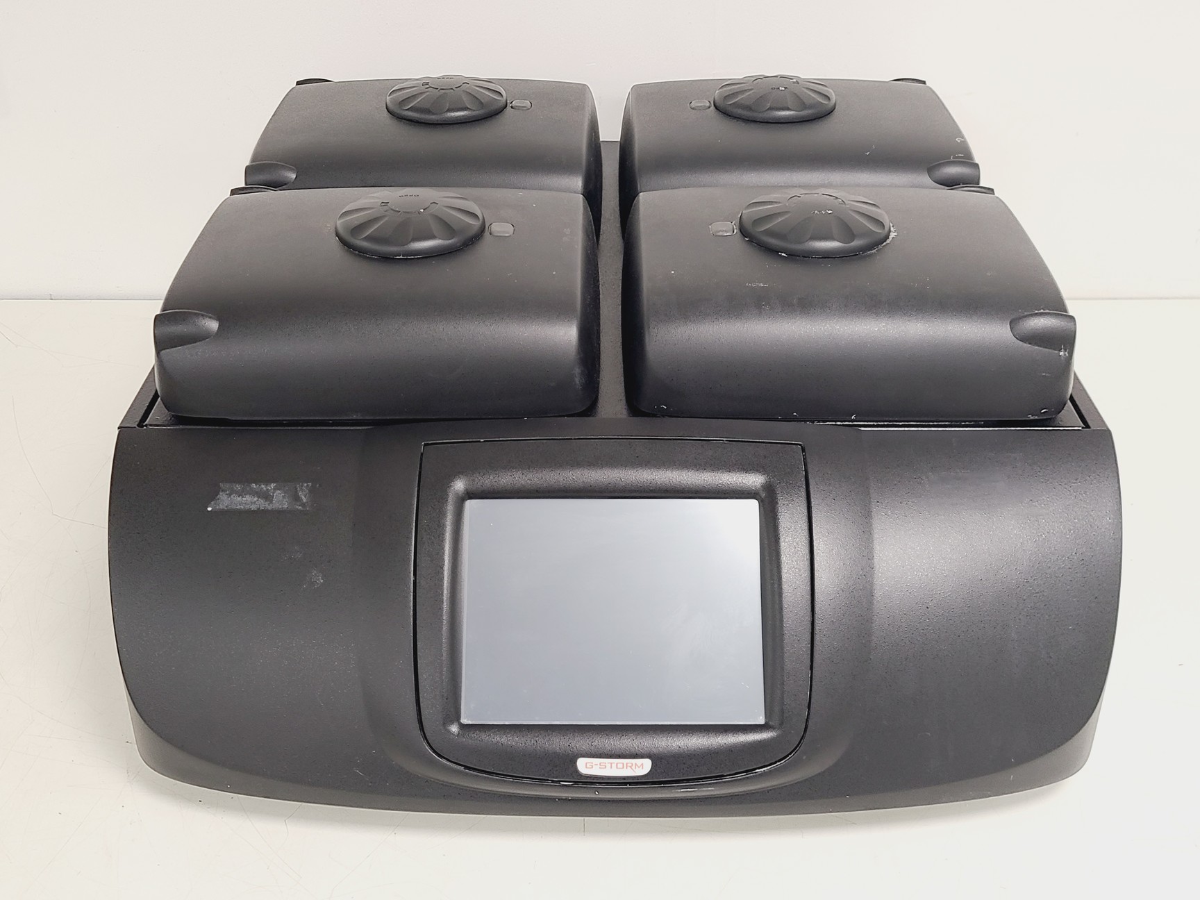 Image of G-Storm GS0004M PCR Machine Thermal Cycler