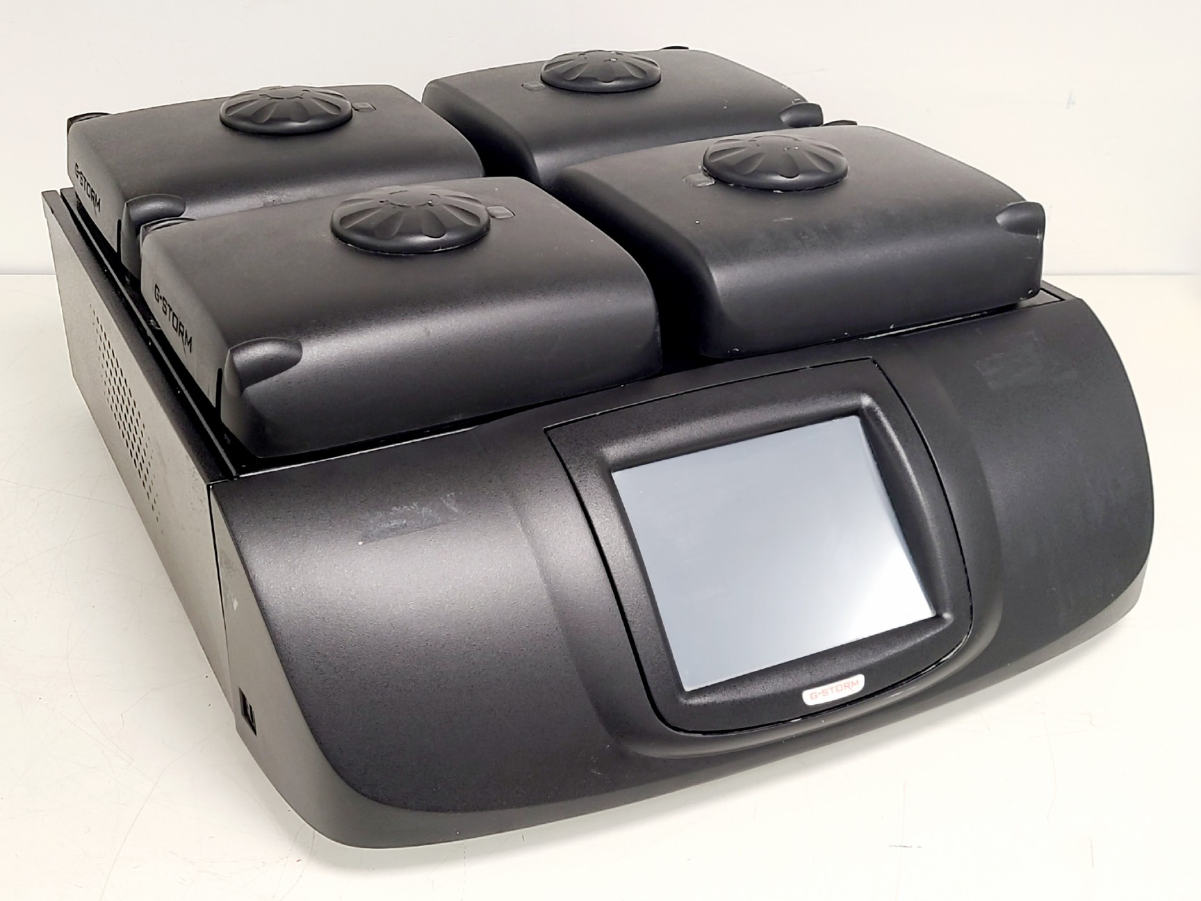 Image of G-Storm GS0004M PCR Machine Thermal Cycler
