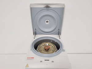 Thumbnail image of VWR Micro Star 17R Benchtop Centrifuge w/ 75003423 Rotor 1480 RPM Lab