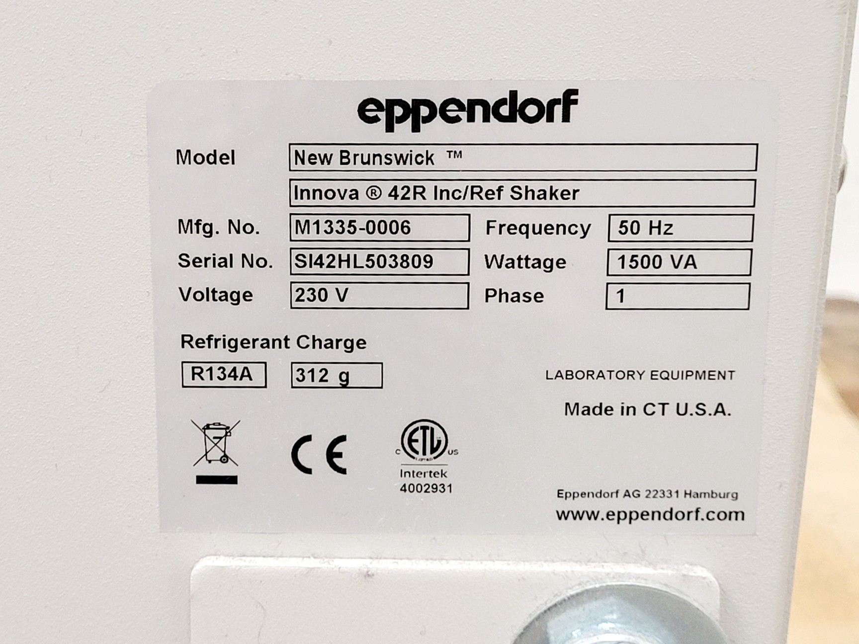 Image of New Brunswick Innova 42R Floorstanding Shaking Incubator Lab