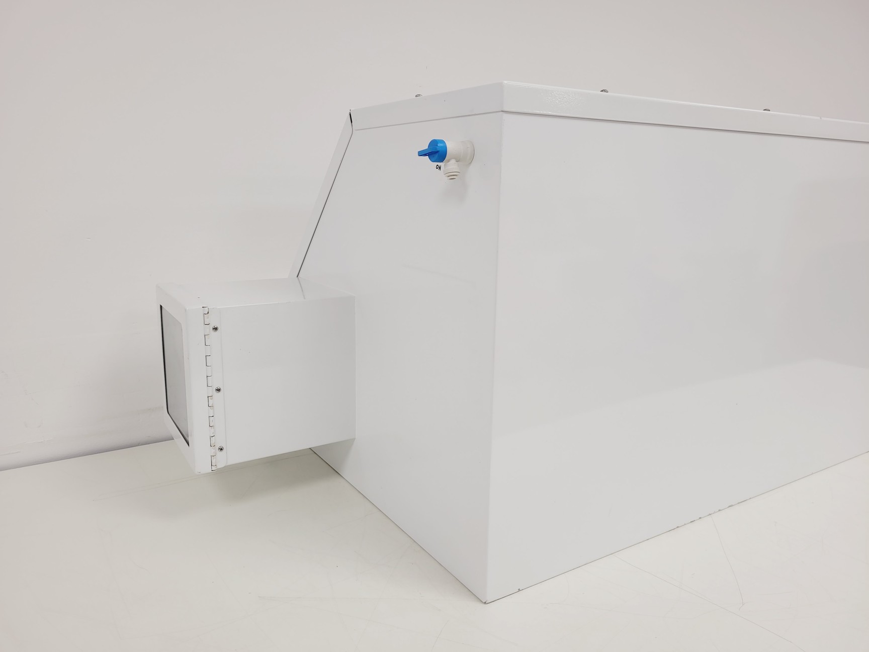 Image of Cole-Parmer 34788-10 Economical Glove Box 101x63x53 cm Lab