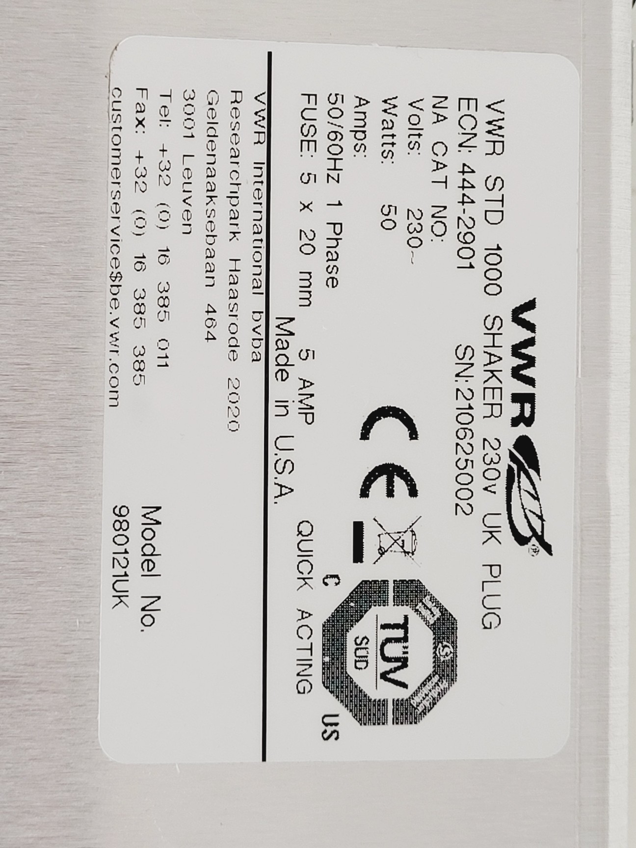 Image of VWR 980121UK STD 1000 Standard Analog Shaker Lab