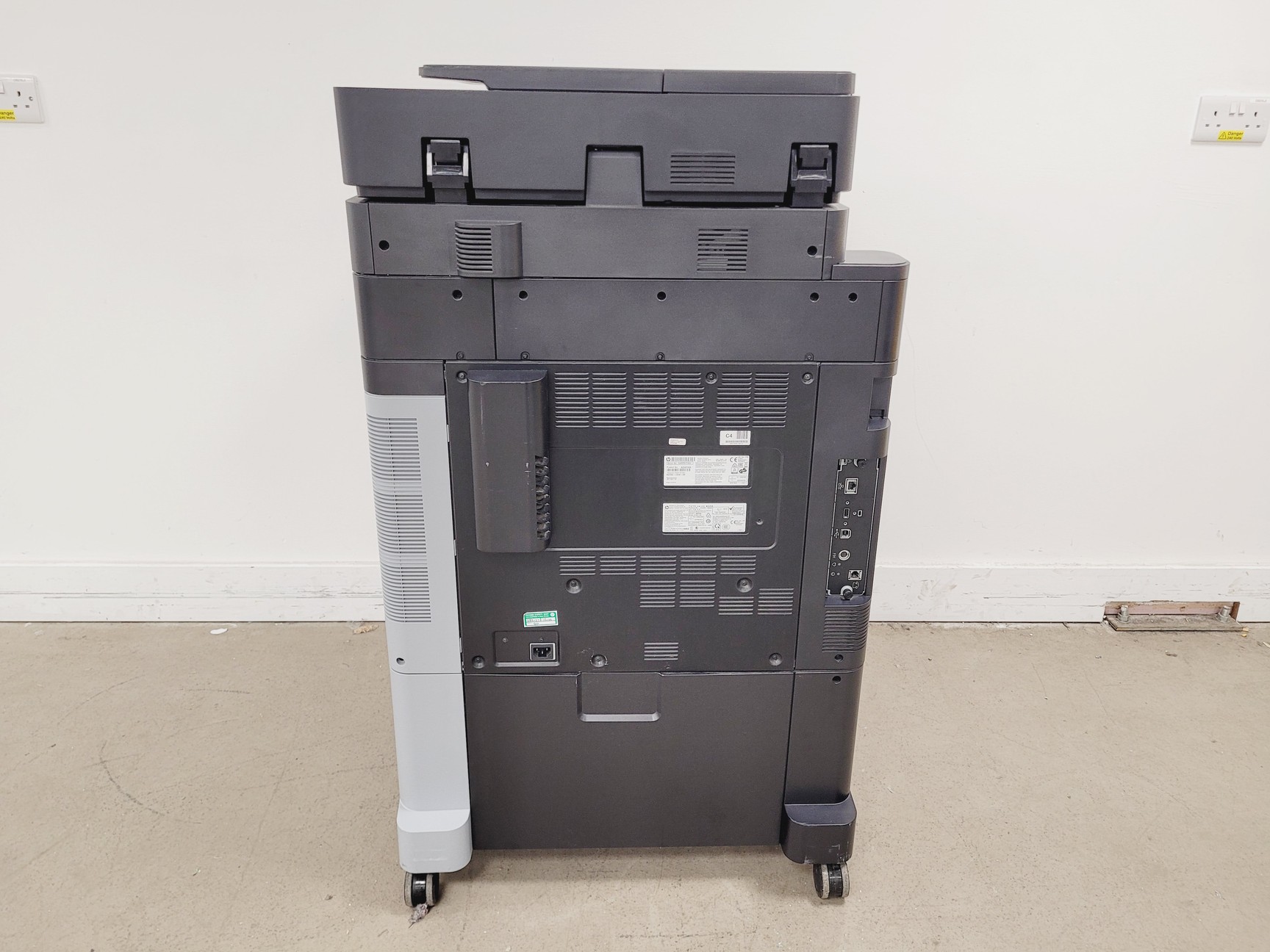 Image of HP Colour Laser Jet Flow MFP M880 Series Printer