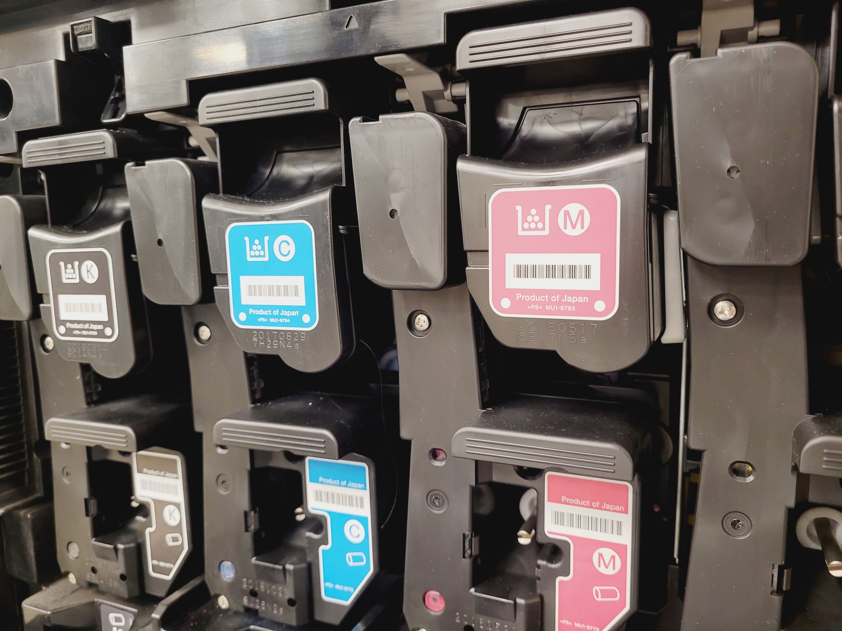 Image of HP Colour Laser Jet Flow MFP M880 Series Printer with A2W80A Sorting Machine