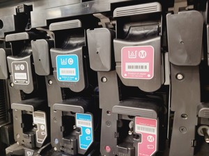 Thumbnail image of HP Colour Laser Jet Flow MFP M880 Series Printer with A2W80A Sorting Machine