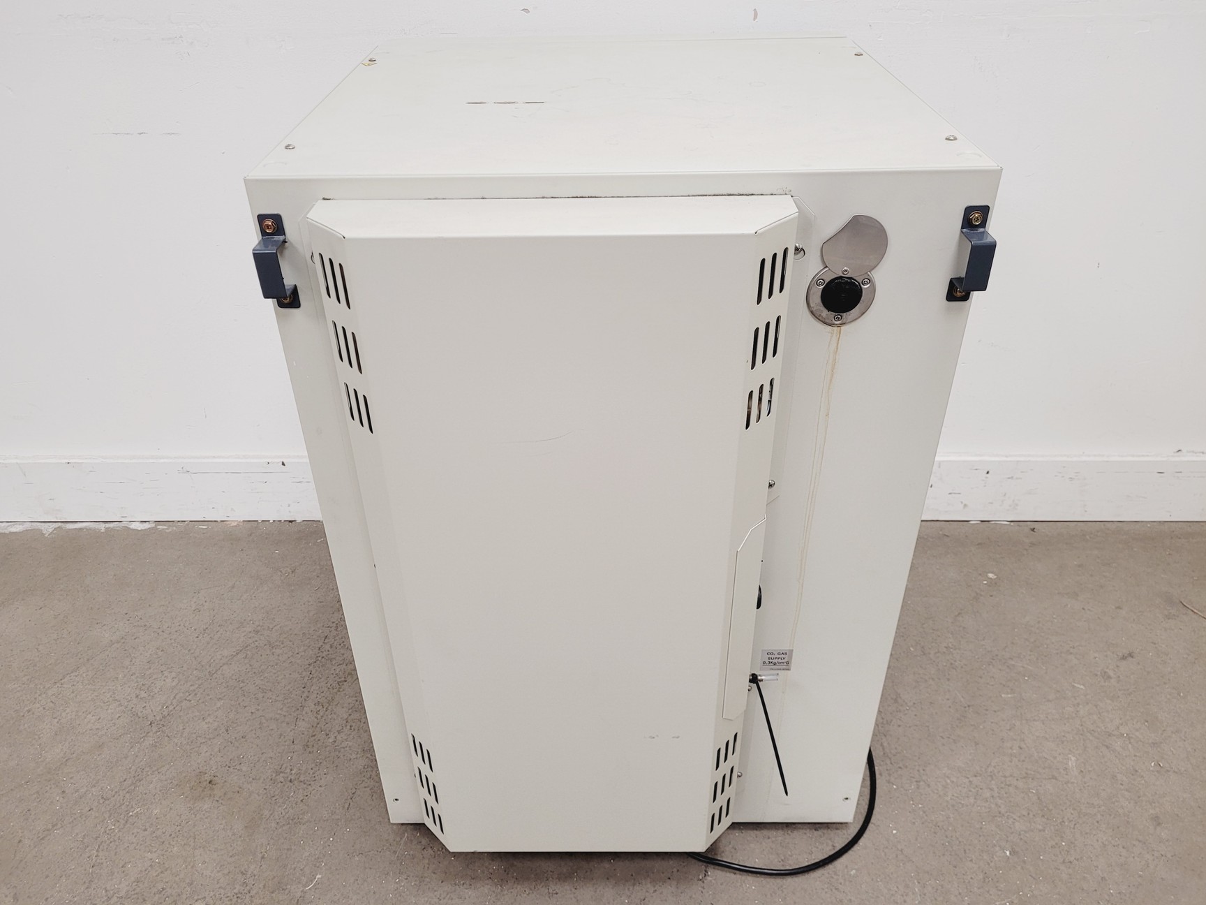 Image of Sanyo MCO-17AIC CO2 Incubator